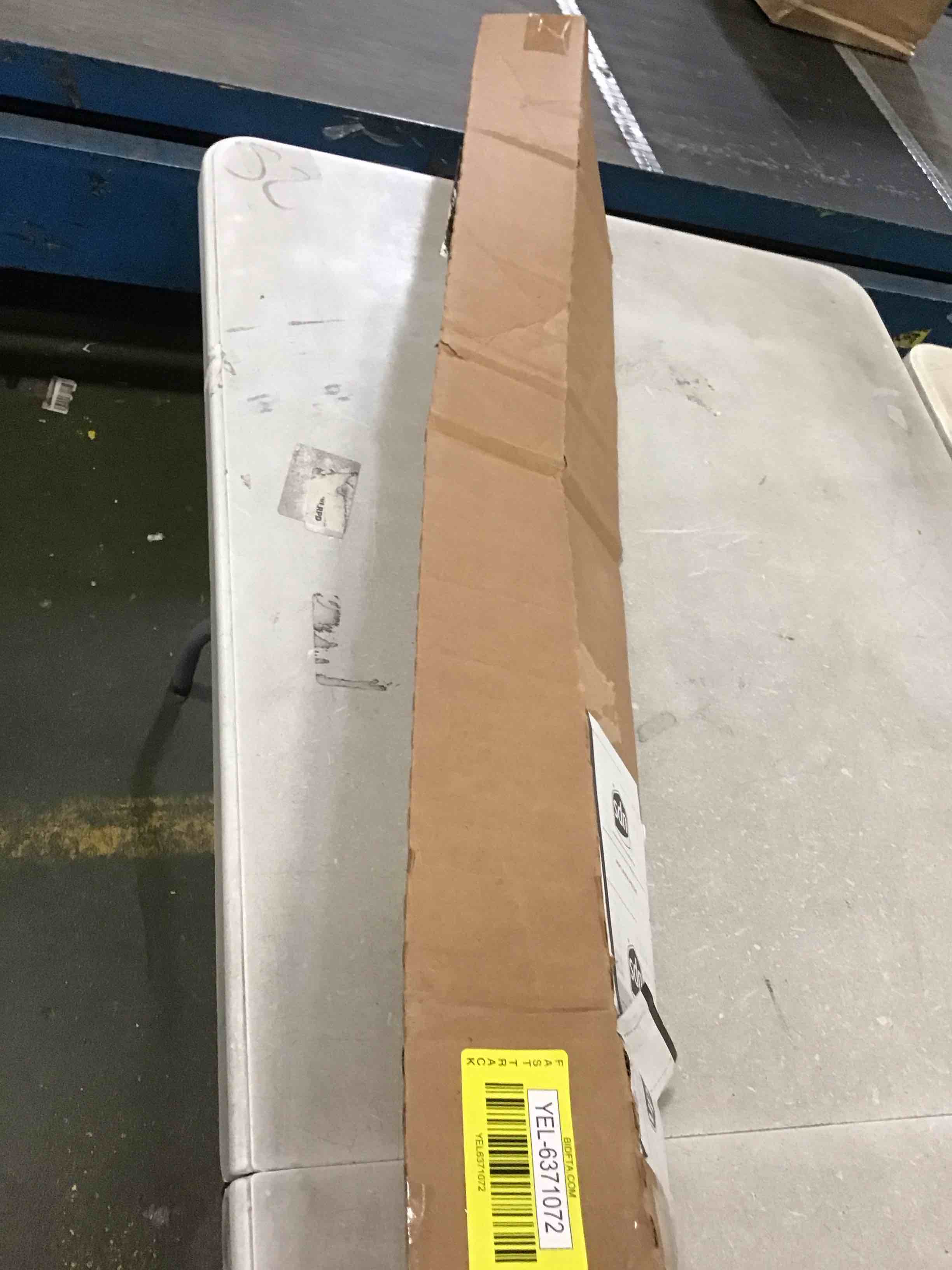 https://s3.amazonaws.com/lotting-images-prod/bidfta/YEL6371072_1713211486873.jpeg