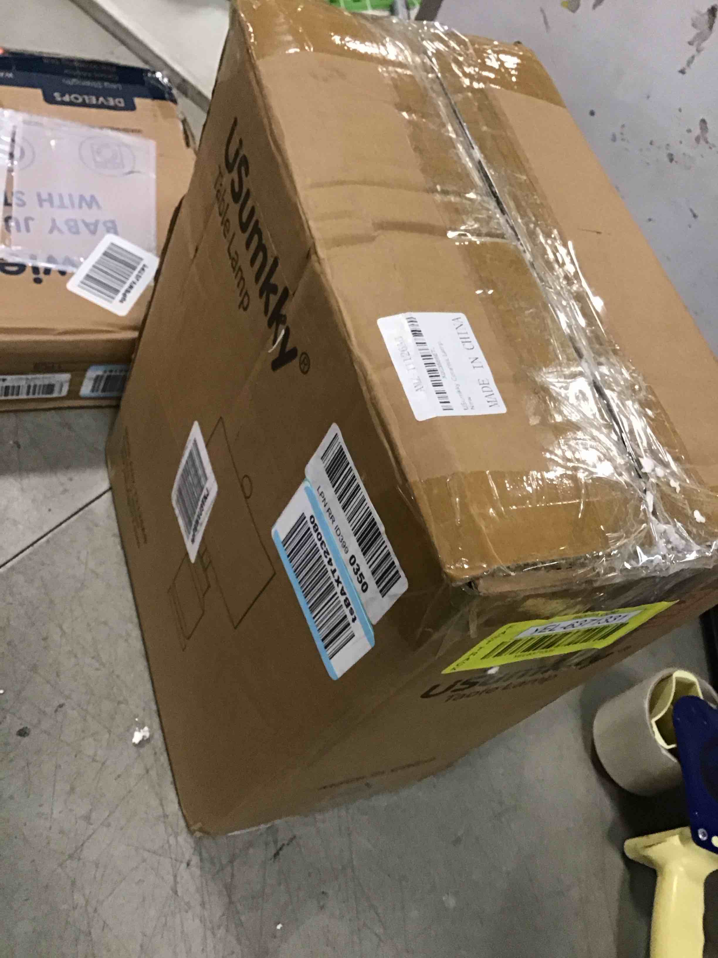 https://s3.amazonaws.com/lotting-images-prod/bidfta/YEL6371331_1713357115867.jpeg