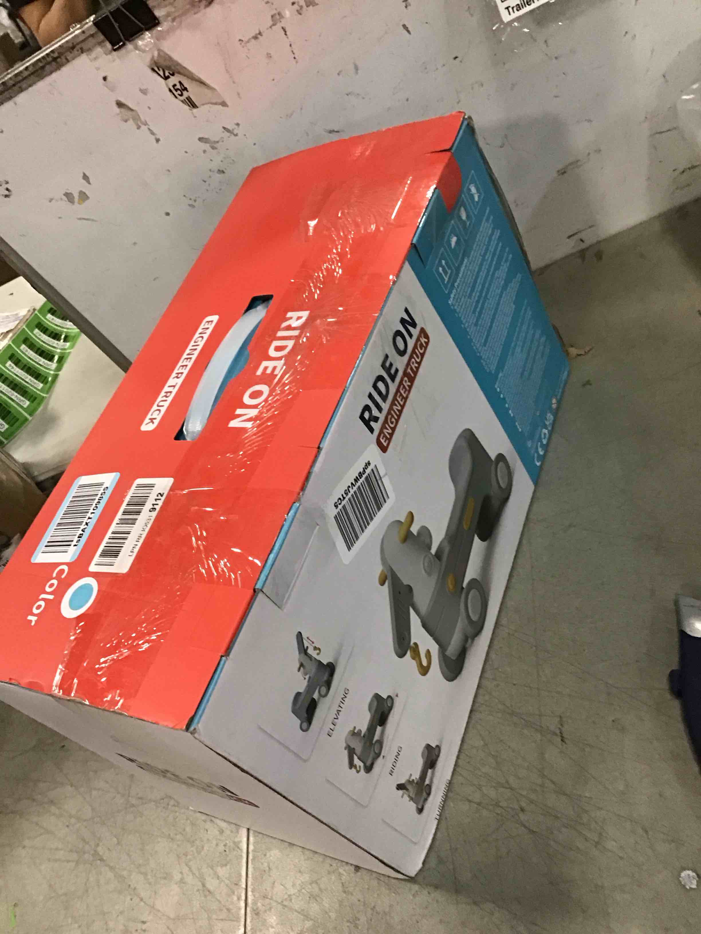 https://s3.amazonaws.com/lotting-images-prod/bidfta/YEL6371364_1713360477902.jpeg