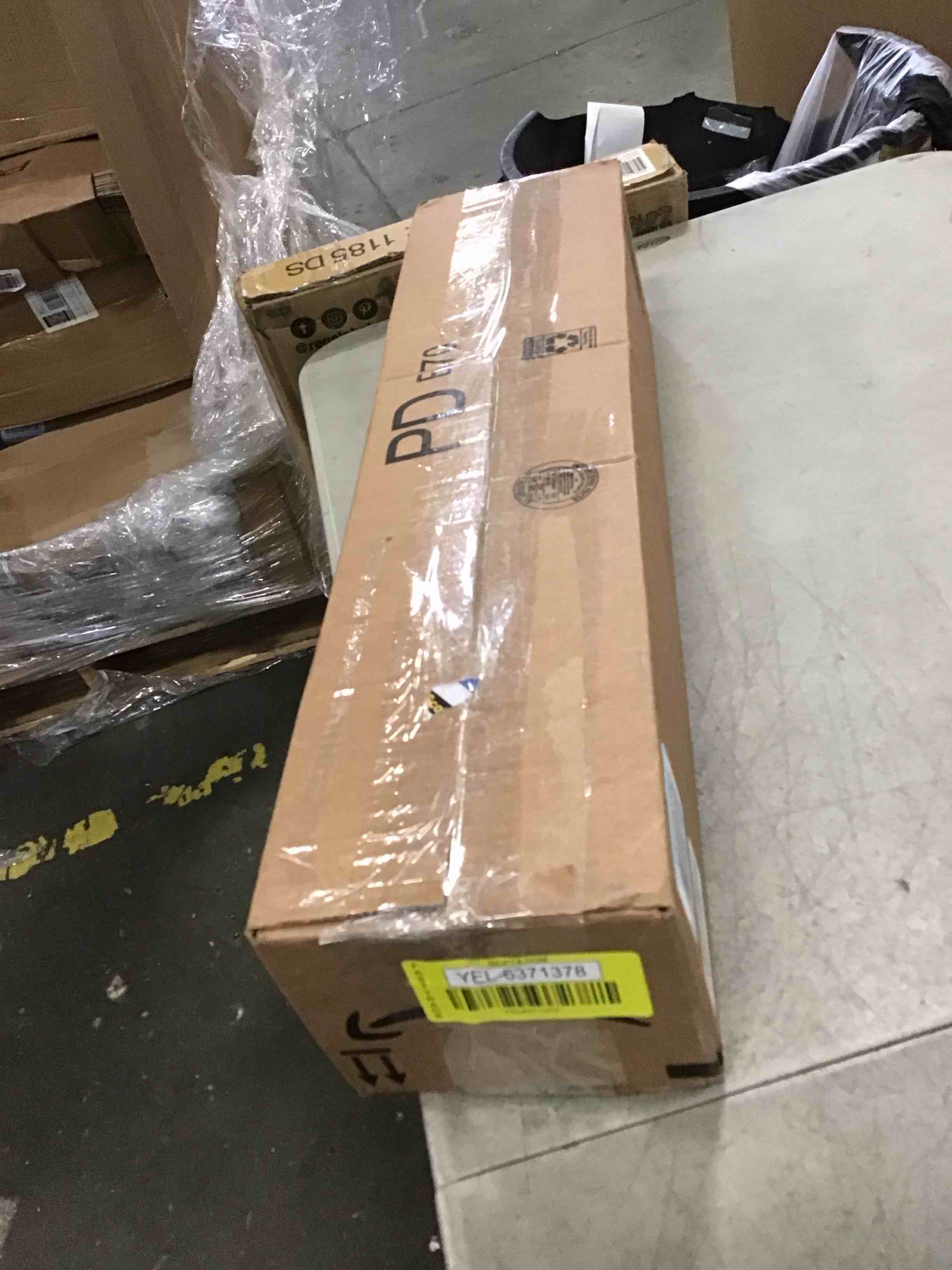 https://s3.amazonaws.com/lotting-images-prod/bidfta/YEL6371378_1713361864735.jpeg
