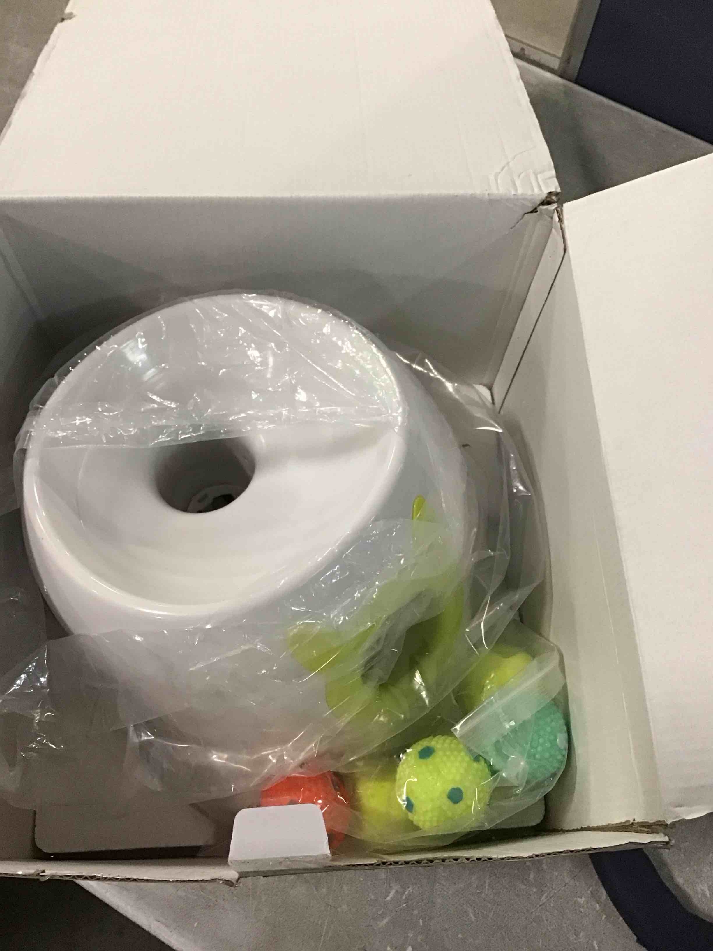 https://s3.amazonaws.com/lotting-images-prod/bidfta/YEL6371714_1713528796071.jpeg