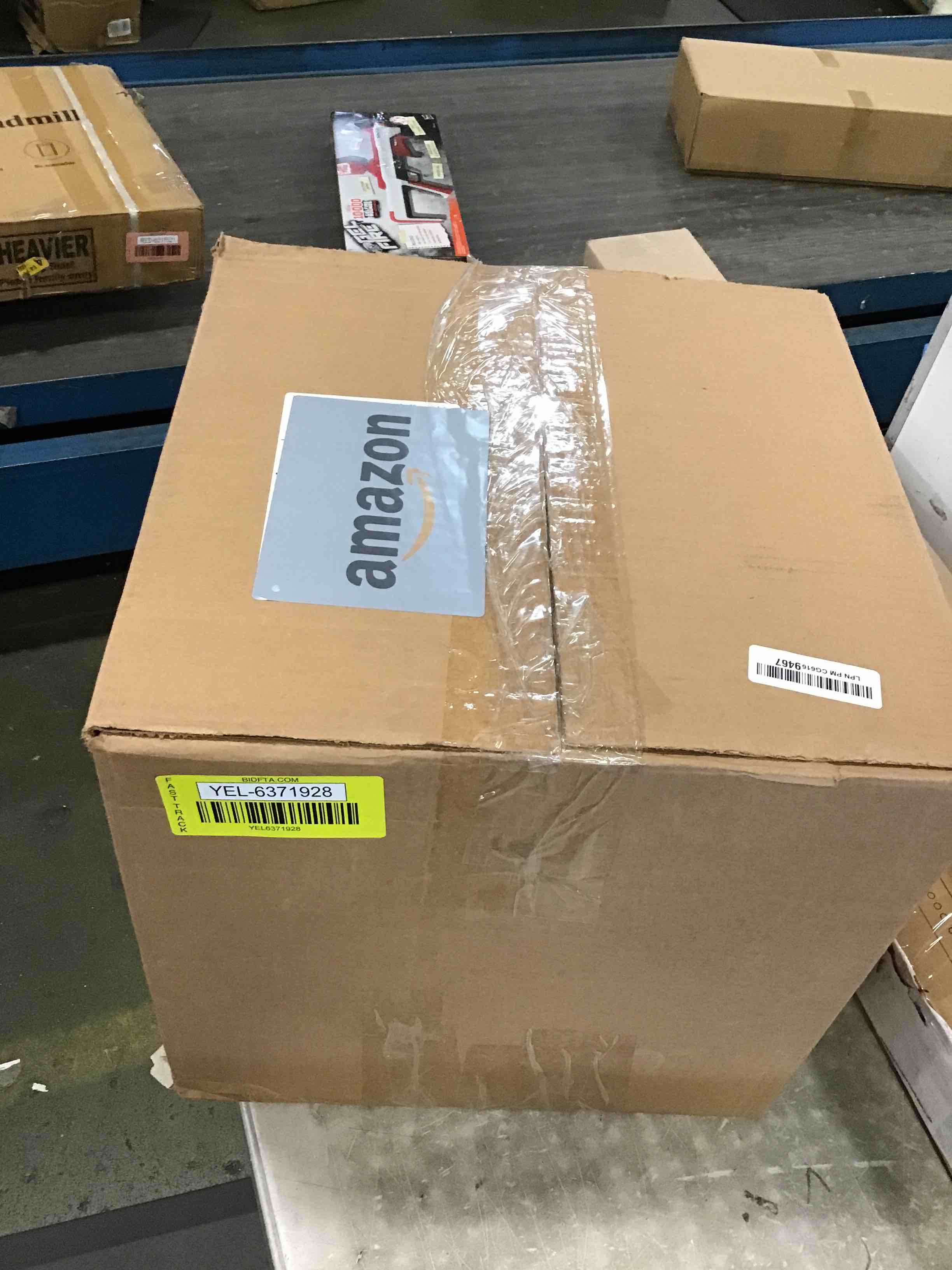 https://s3.amazonaws.com/lotting-images-prod/bidfta/YEL6371928_1713789738759.jpeg