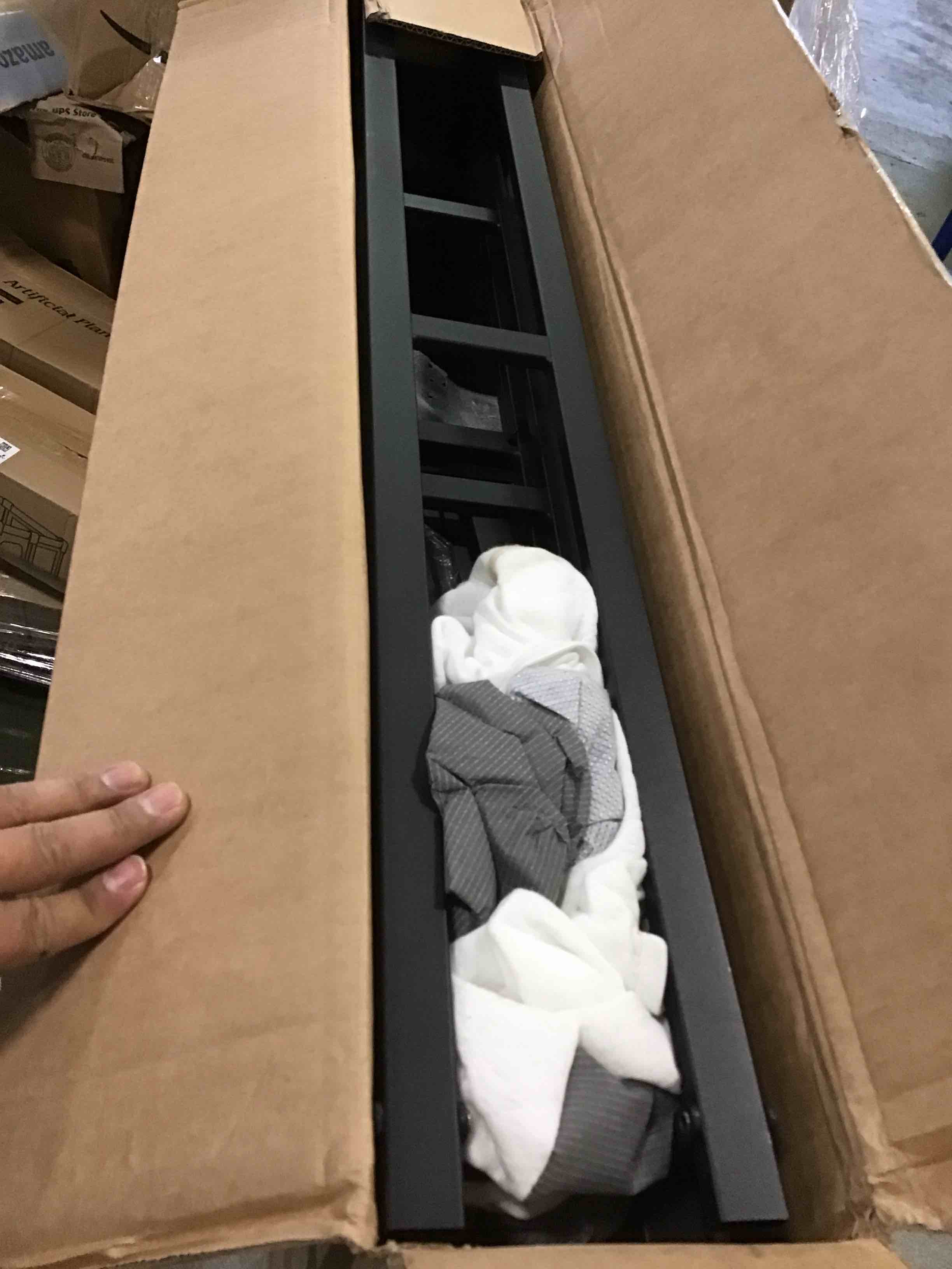https://s3.amazonaws.com/lotting-images-prod/bidfta/YEL6372118_1713876350383.jpeg