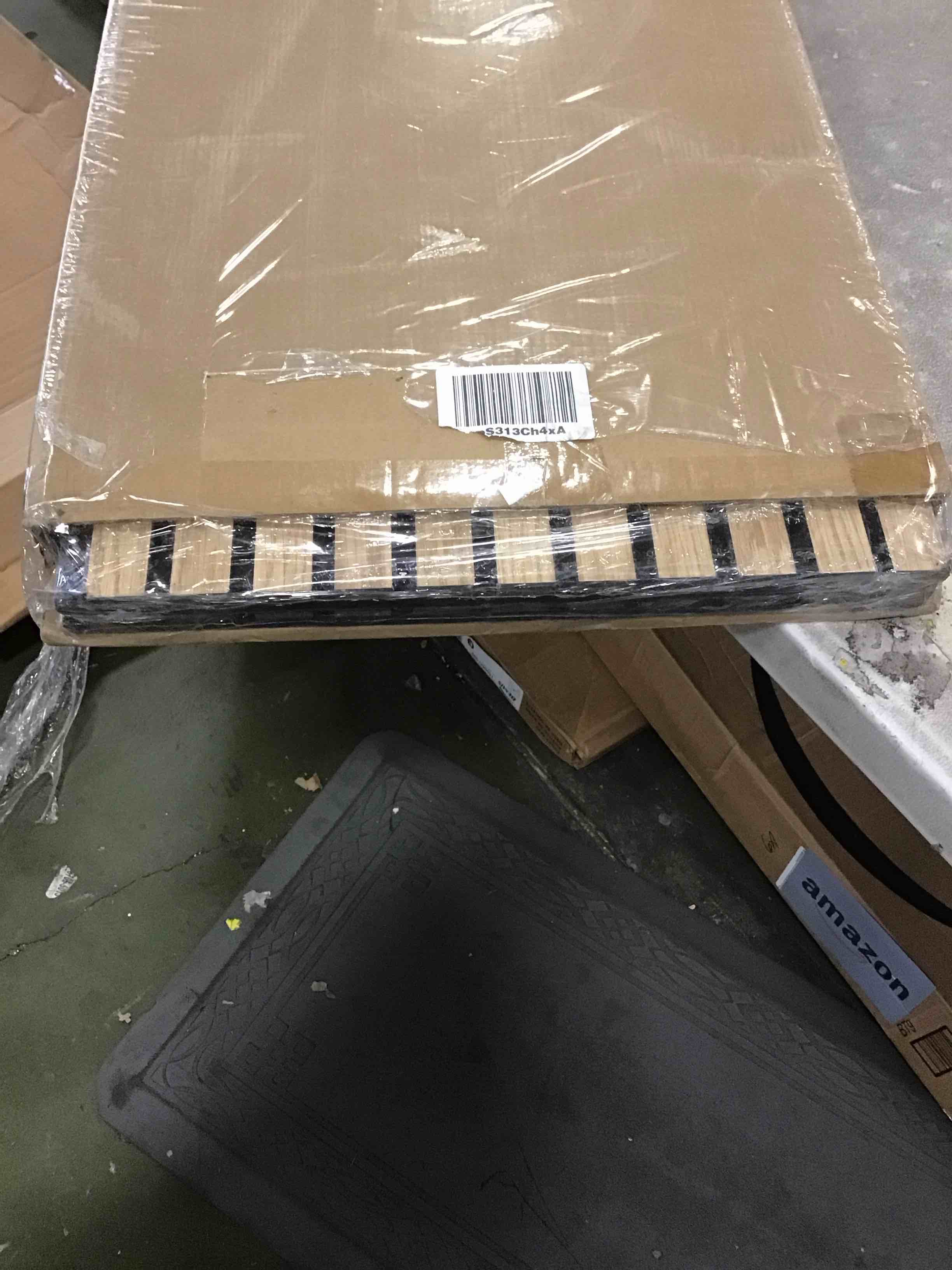 https://s3.amazonaws.com/lotting-images-prod/bidfta/YEL6372138_1713878981316.jpeg
