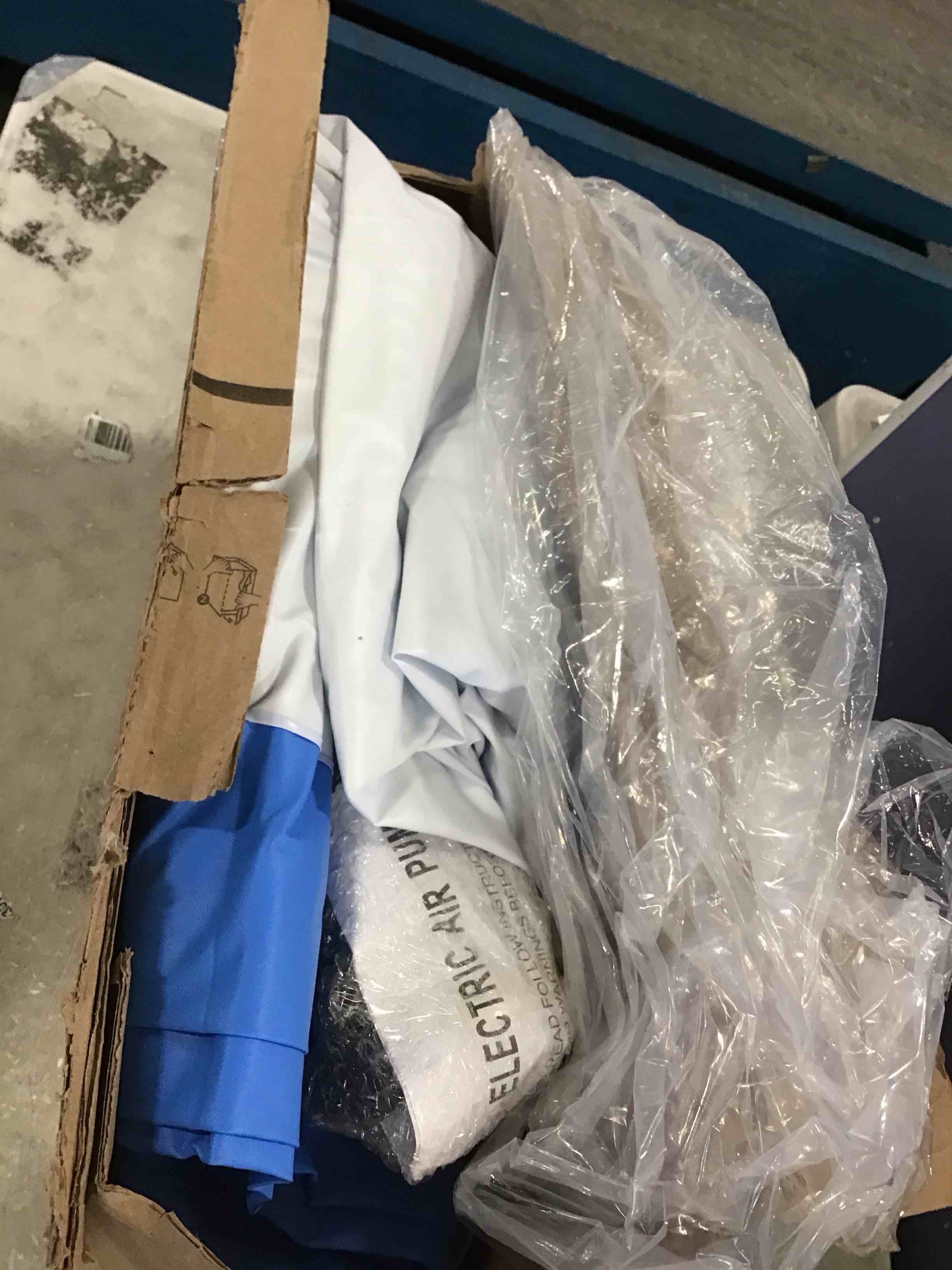 https://s3.amazonaws.com/lotting-images-prod/bidfta/YEL6372293_1713960905754.jpeg