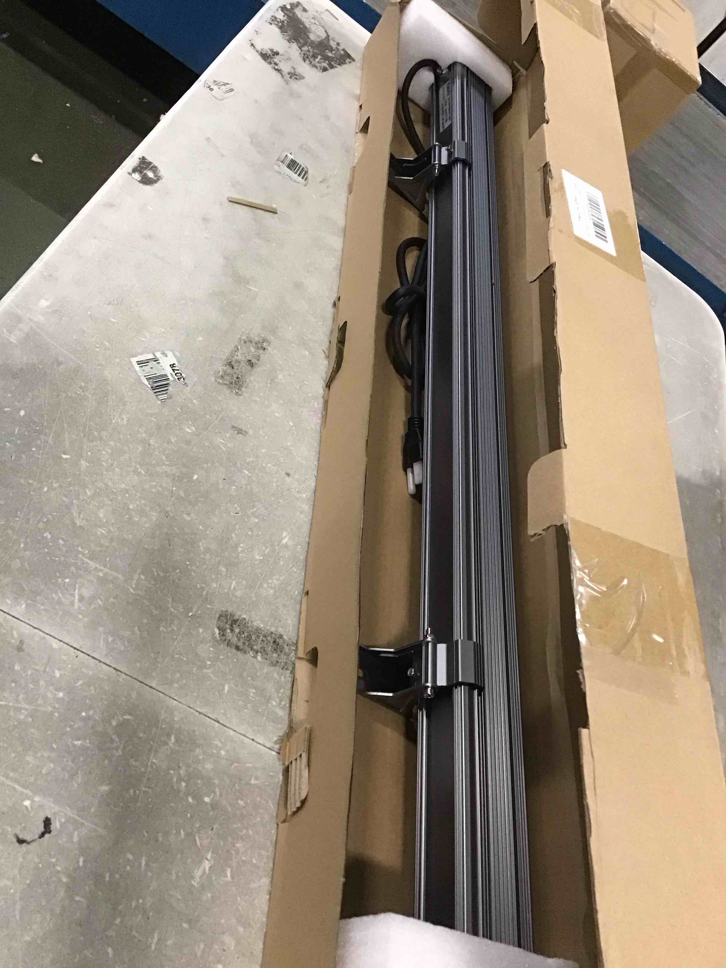https://s3.amazonaws.com/lotting-images-prod/bidfta/YEL6372407_1713979533250.jpeg