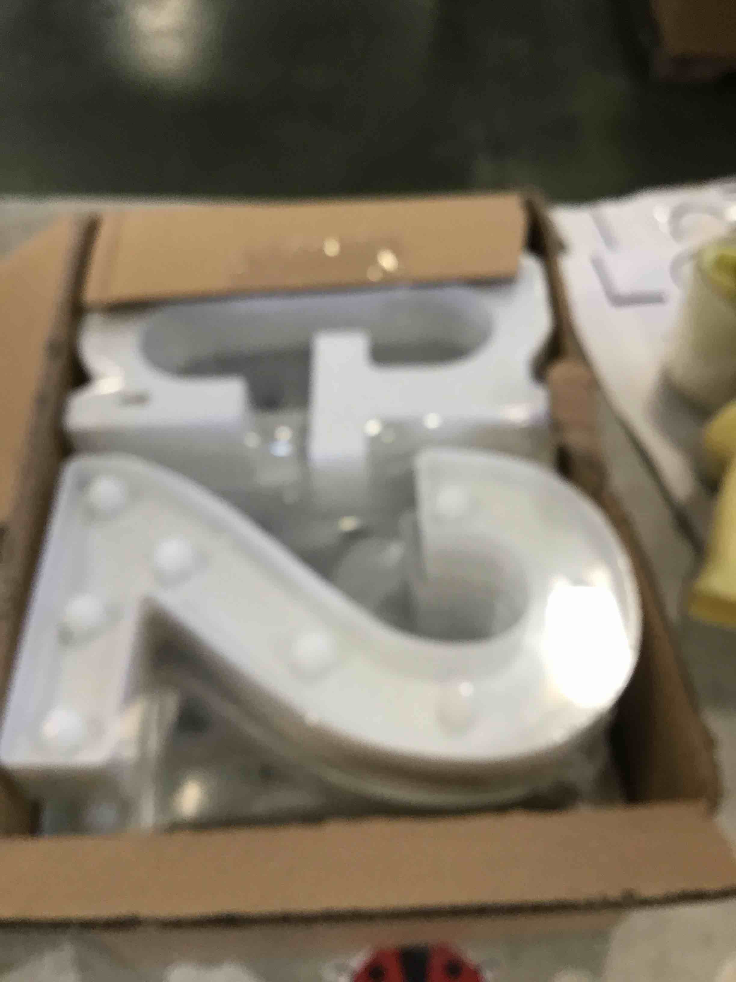 https://s3.amazonaws.com/lotting-images-prod/bidfta/YEL6373049_1713793178693.jpeg