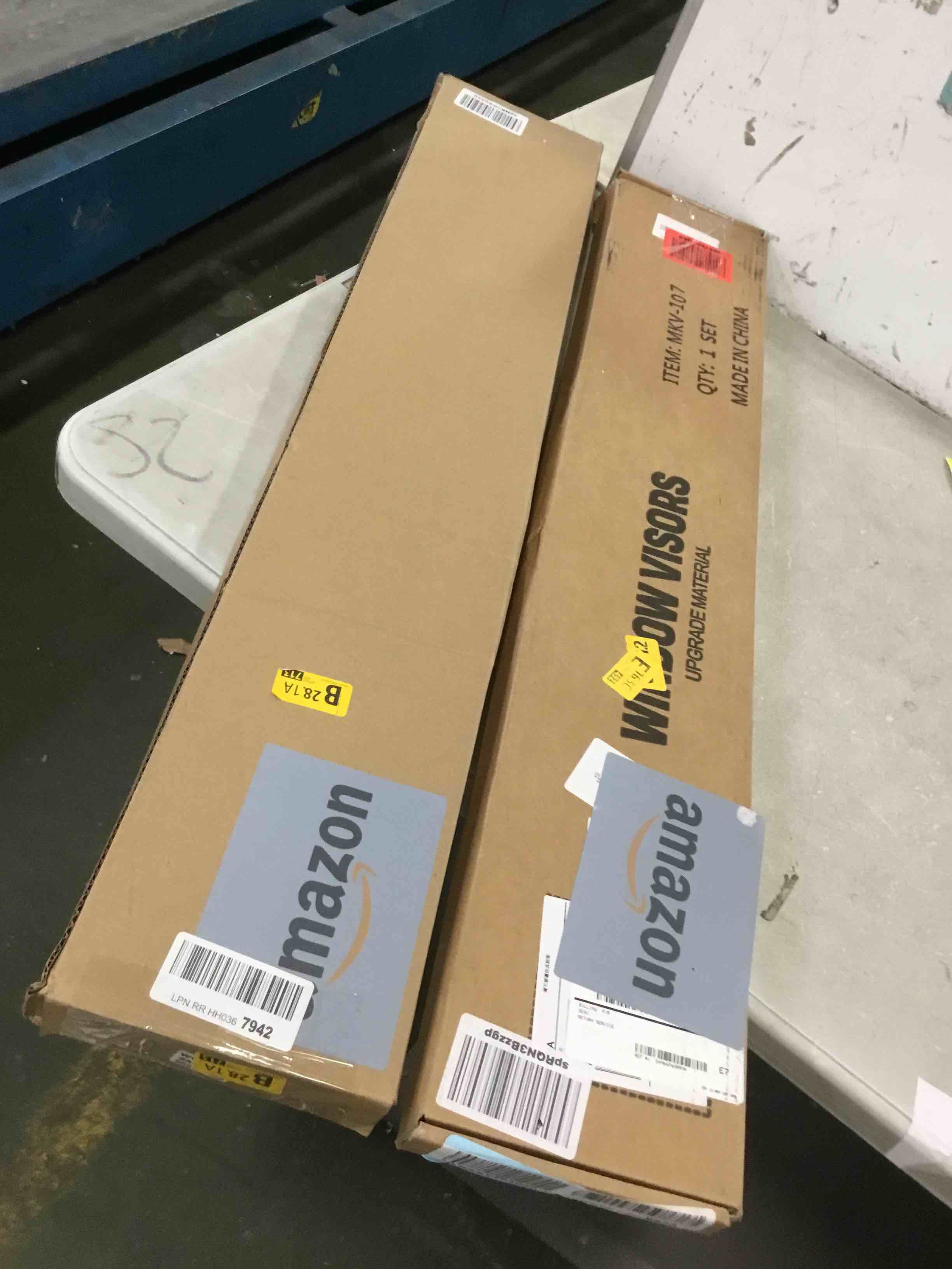 https://s3.amazonaws.com/lotting-images-prod/bidfta/YEL6375262_1713807429781.jpeg