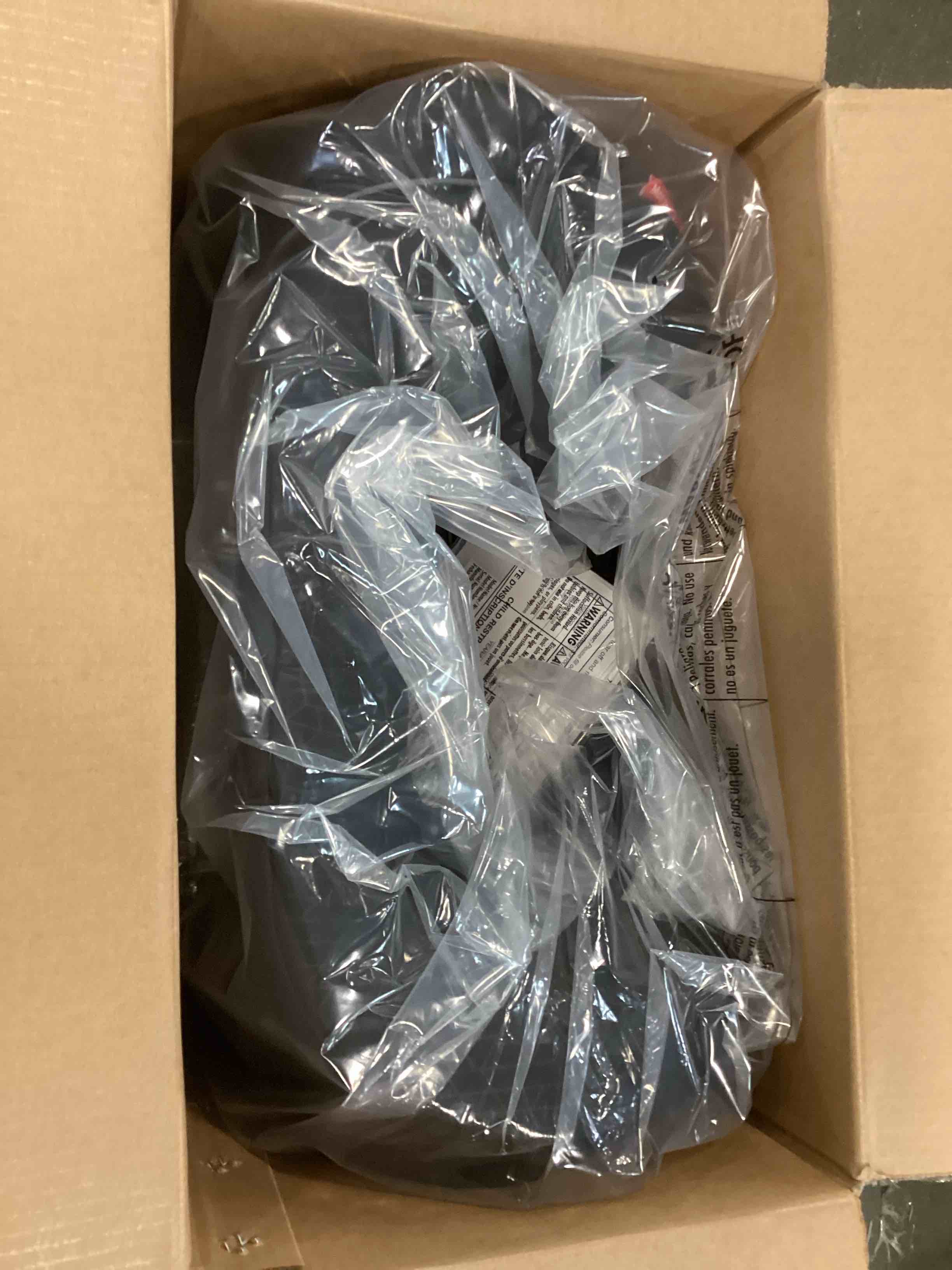 https://s3.amazonaws.com/lotting-images-prod/bidfta/YEL6376128_1713973435009.jpeg