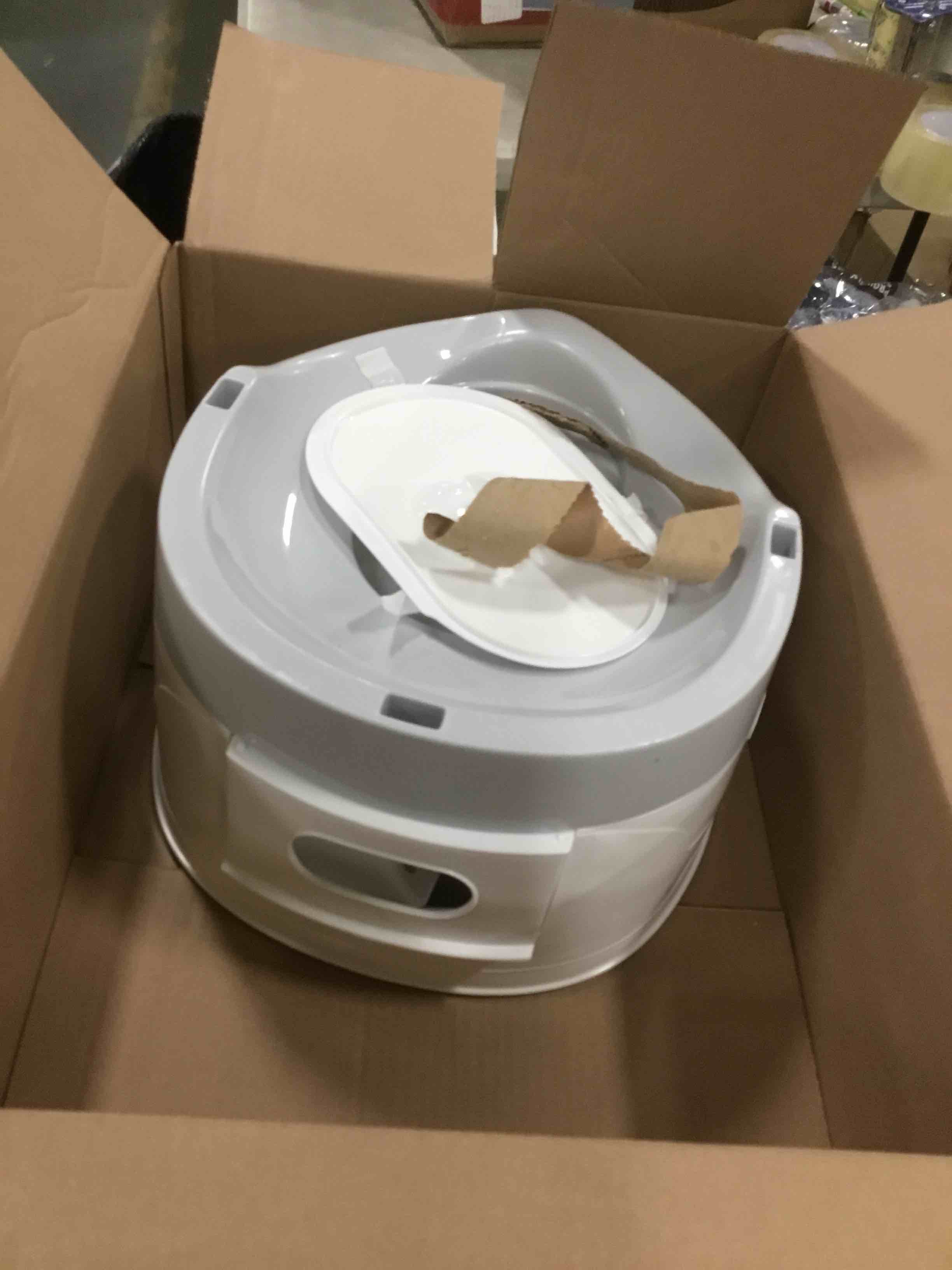 https://s3.amazonaws.com/lotting-images-prod/bidfta/YEL6377127_1713353596050.jpeg