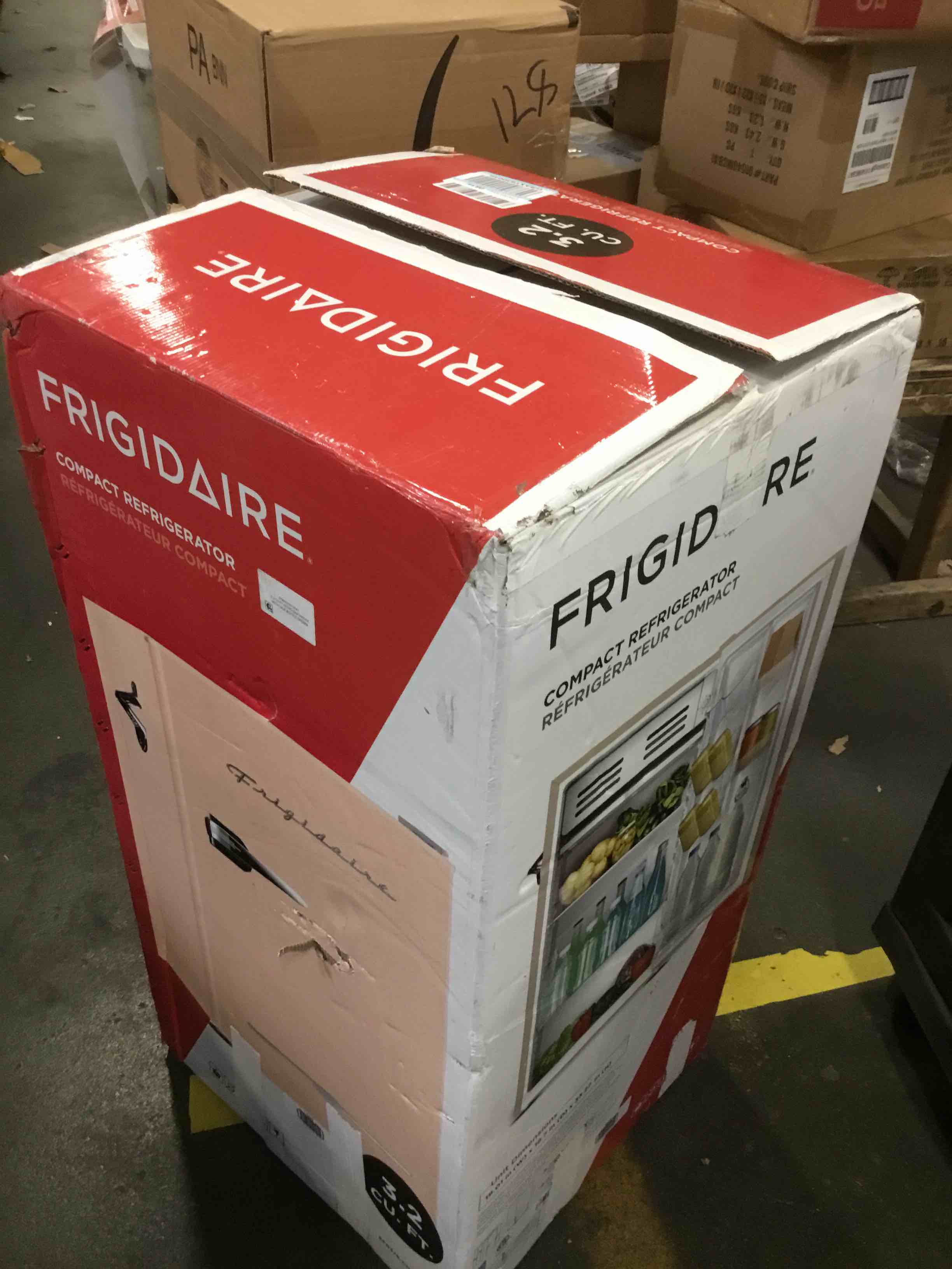 https://s3.amazonaws.com/lotting-images-prod/bidfta/YEL6377415_1713456378367.jpeg