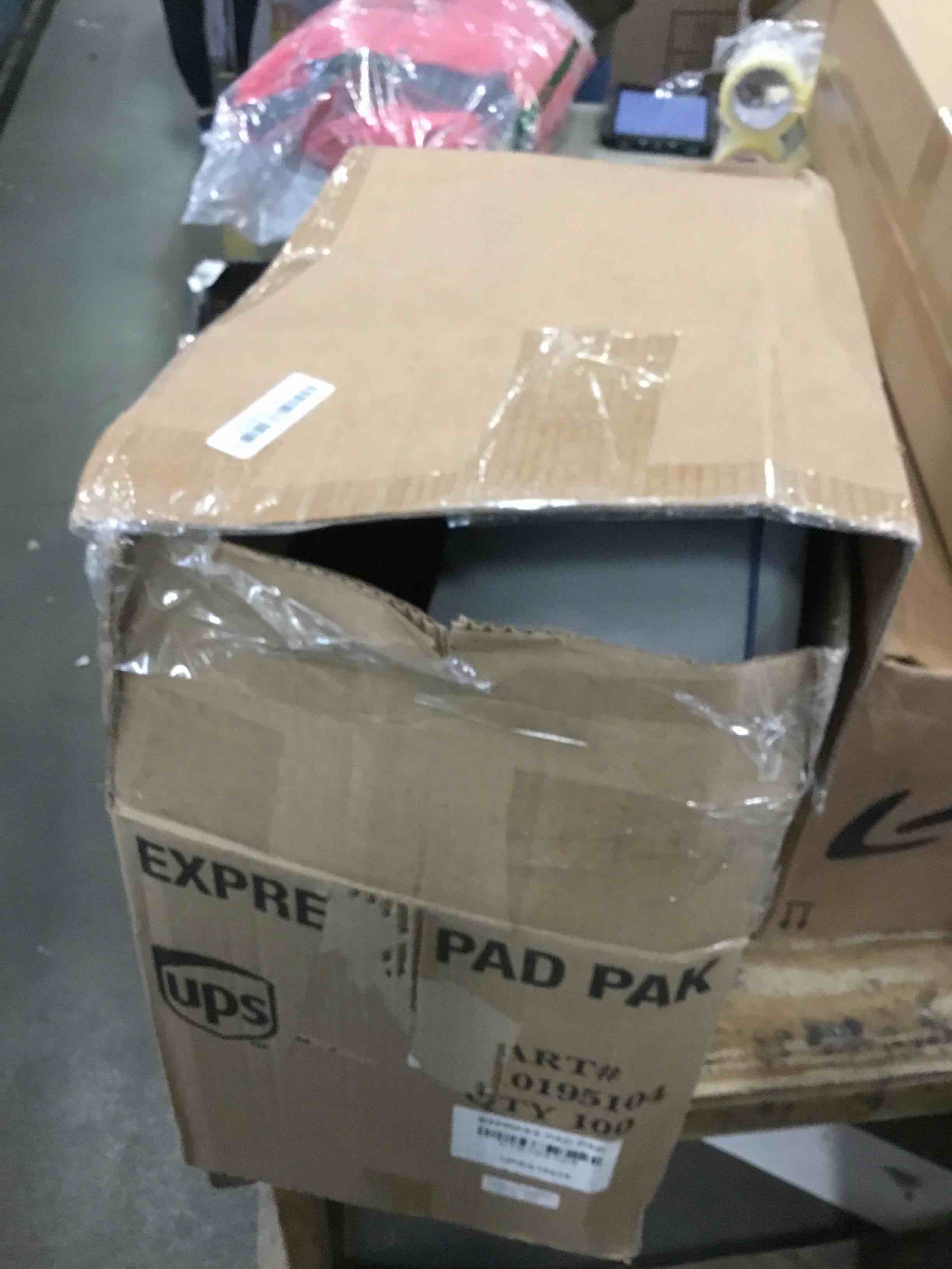 https://s3.amazonaws.com/lotting-images-prod/bidfta/YEL6378073_1713884963071.jpeg