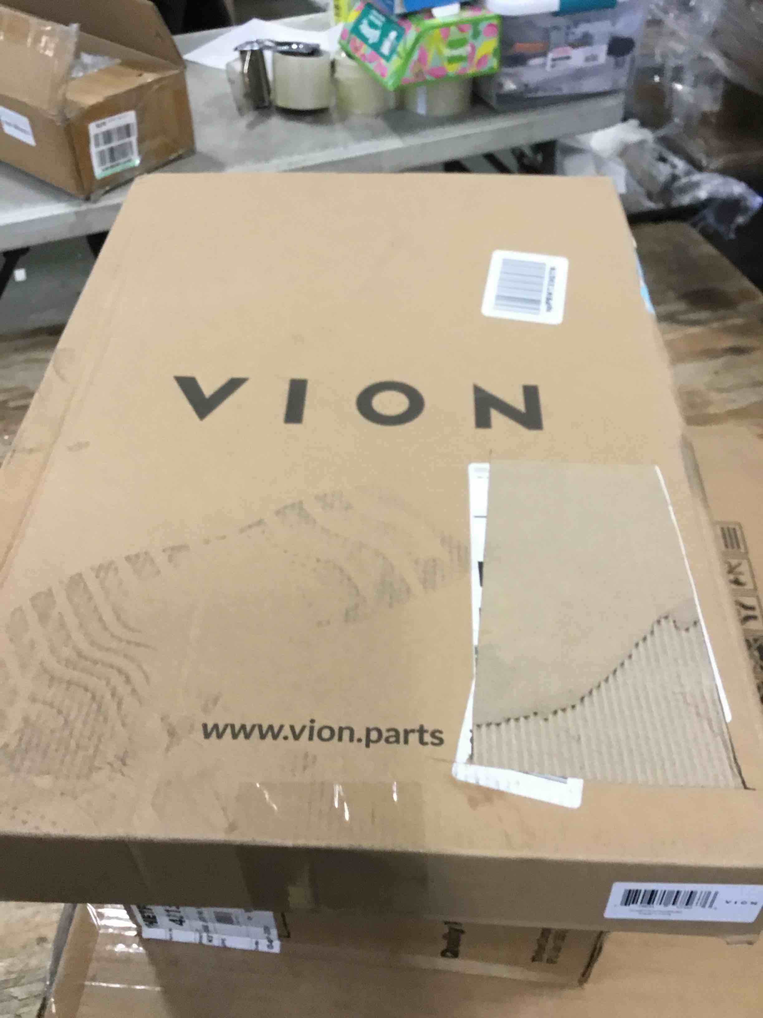 https://s3.amazonaws.com/lotting-images-prod/bidfta/YEL6378367_1713984840620.jpeg