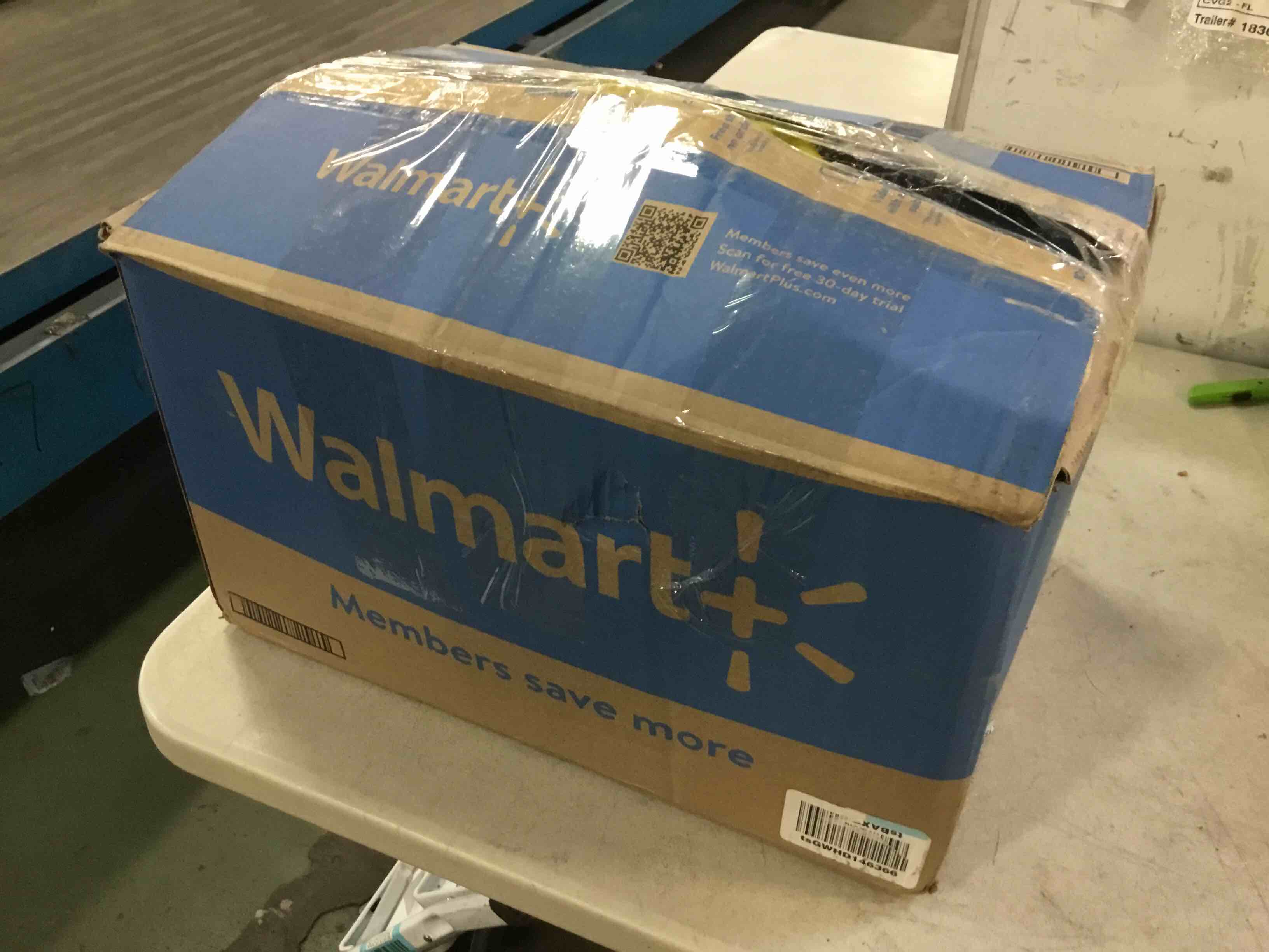 https://s3.amazonaws.com/lotting-images-prod/bidfta/YEL6378765_1715440827186.jpeg