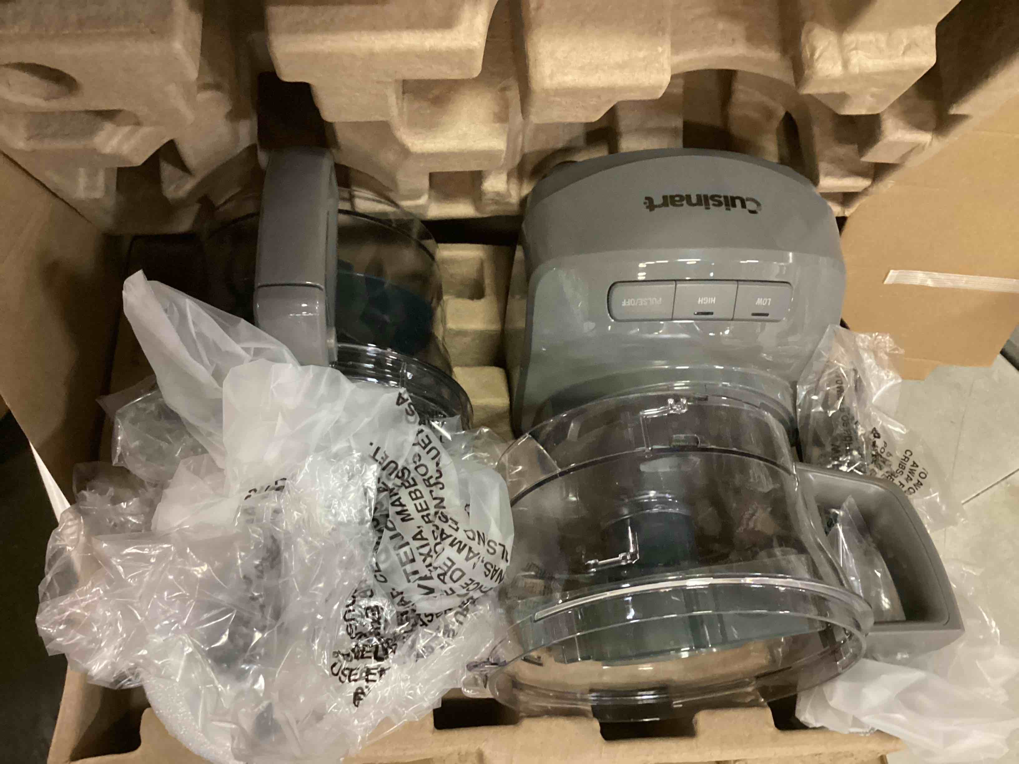 https://s3.amazonaws.com/lotting-images-prod/bidfta/YEL6379028_1715689711256.jpeg