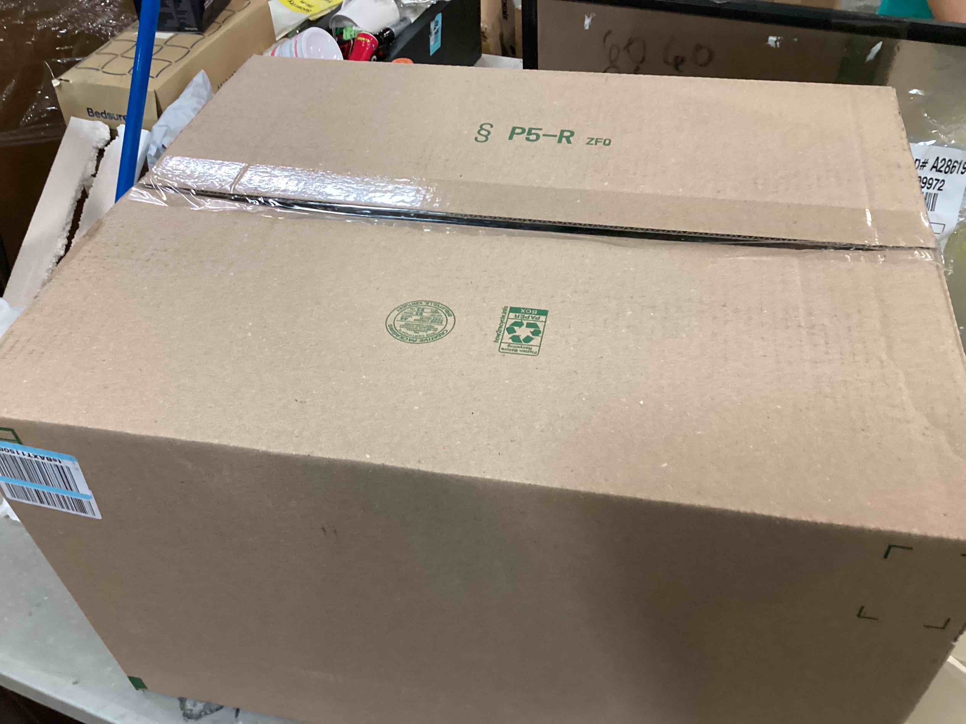 https://s3.amazonaws.com/lotting-images-prod/bidfta/YEL6379863_1716040767259.jpeg
