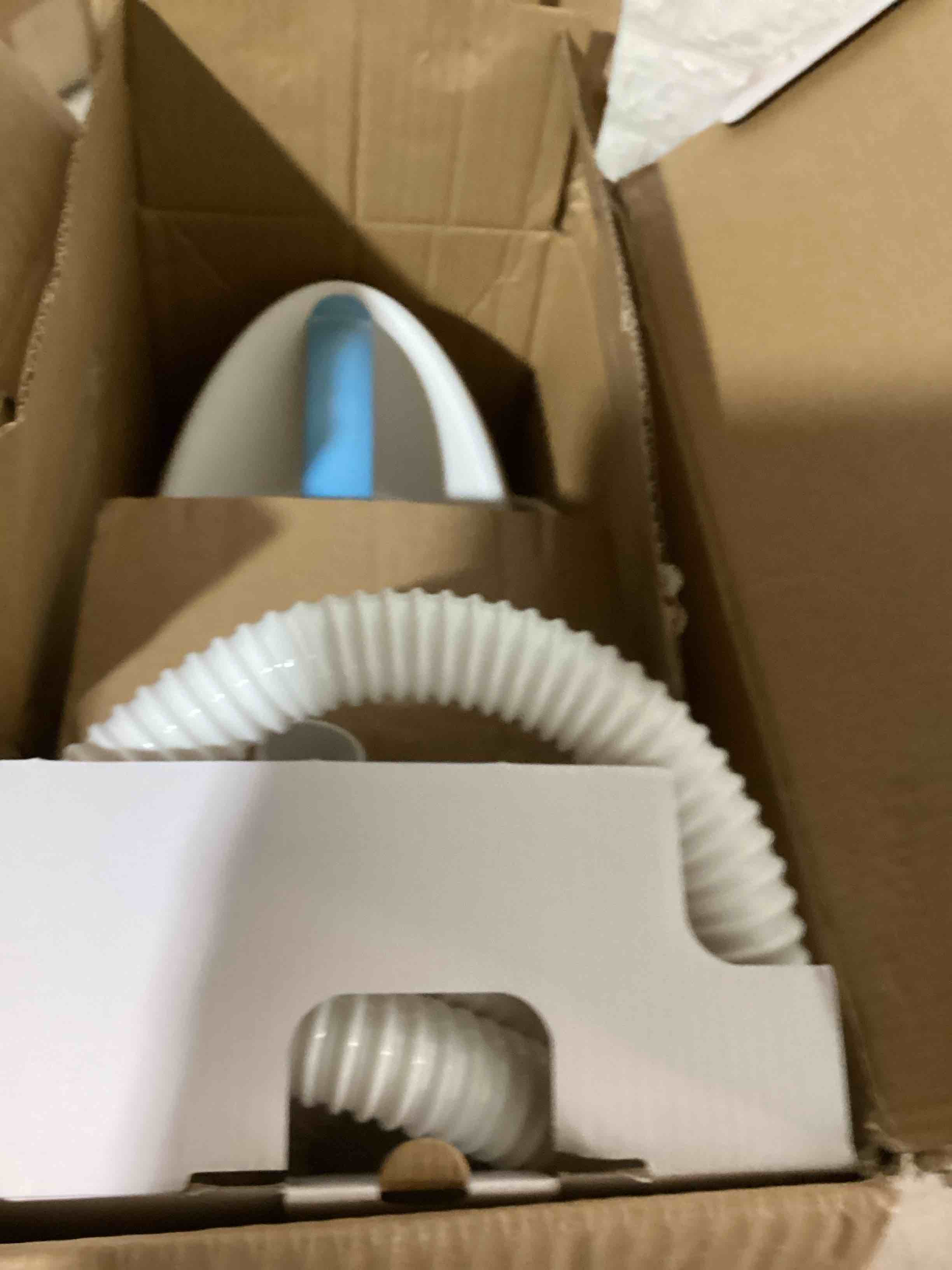 https://s3.amazonaws.com/lotting-images-prod/bidfta/YEL6380500_1714566535961.jpeg
