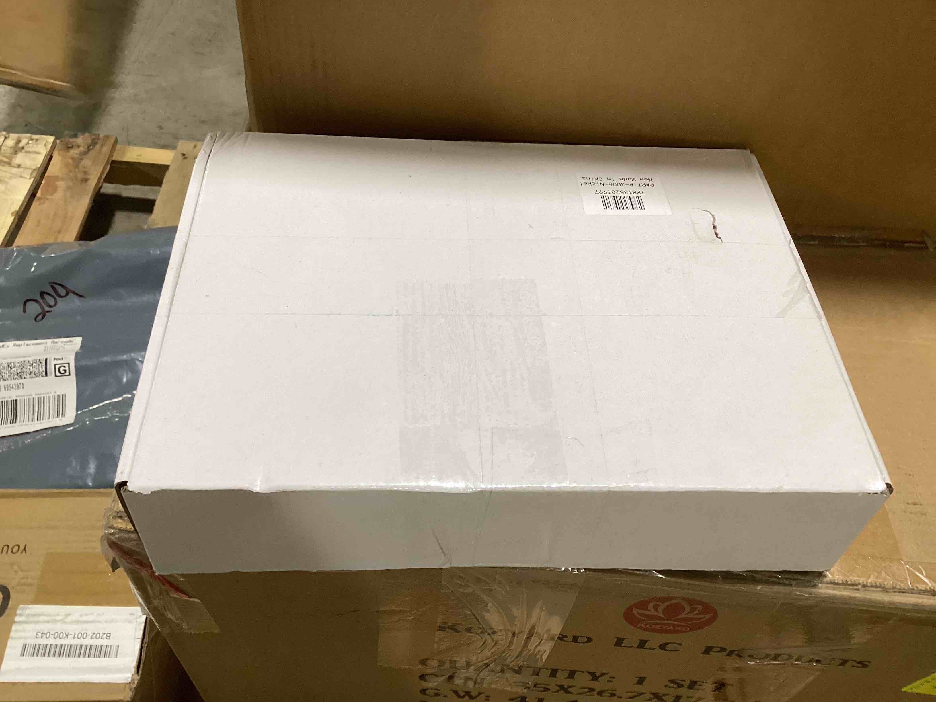https://s3.amazonaws.com/lotting-images-prod/bidfta/YEL6381824_1715094146350.jpeg