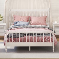 Christyana Spindle Bed