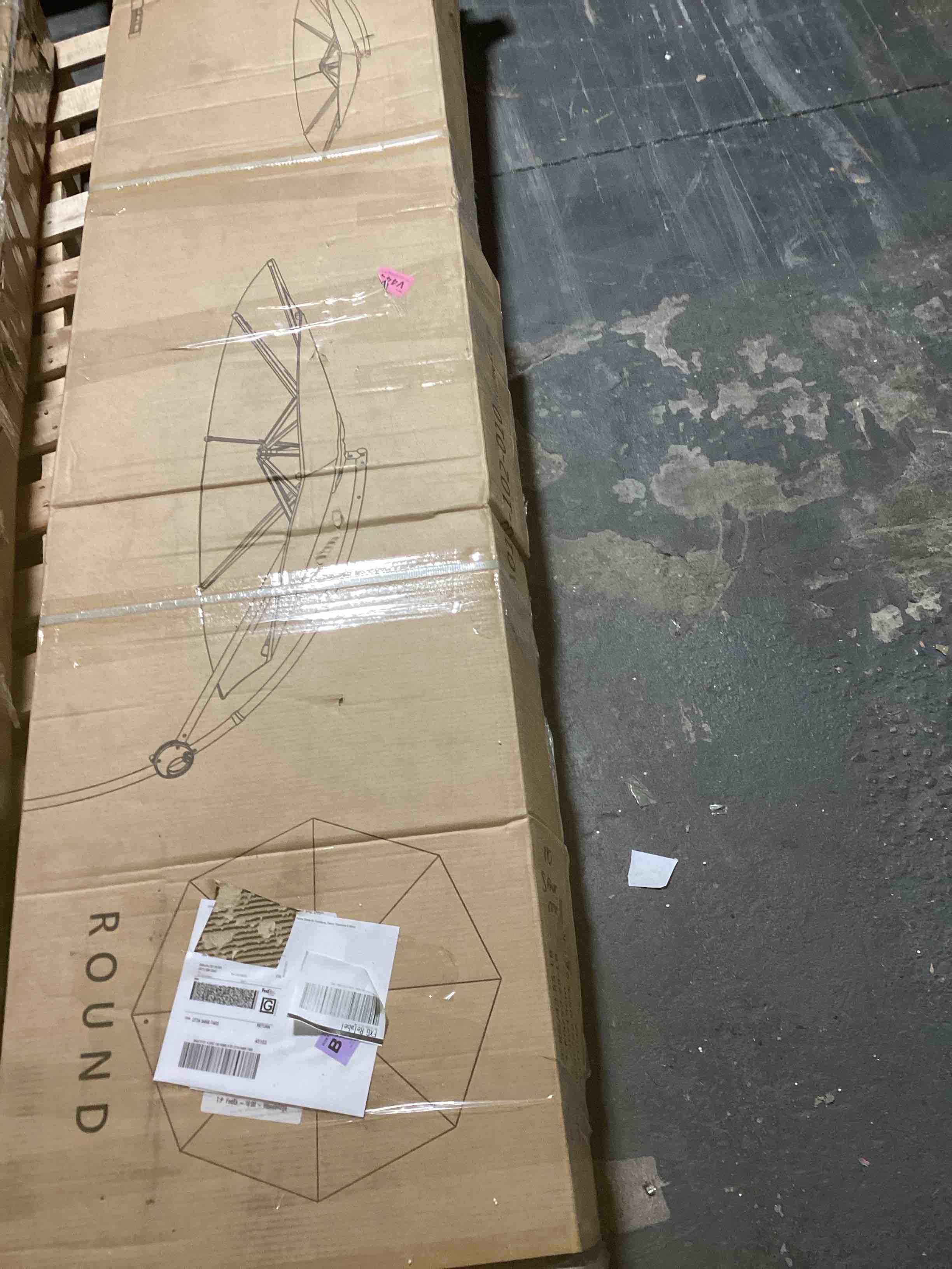 https://s3.amazonaws.com/lotting-images-prod/bidfta/YEL6386142_1714066611056.jpeg