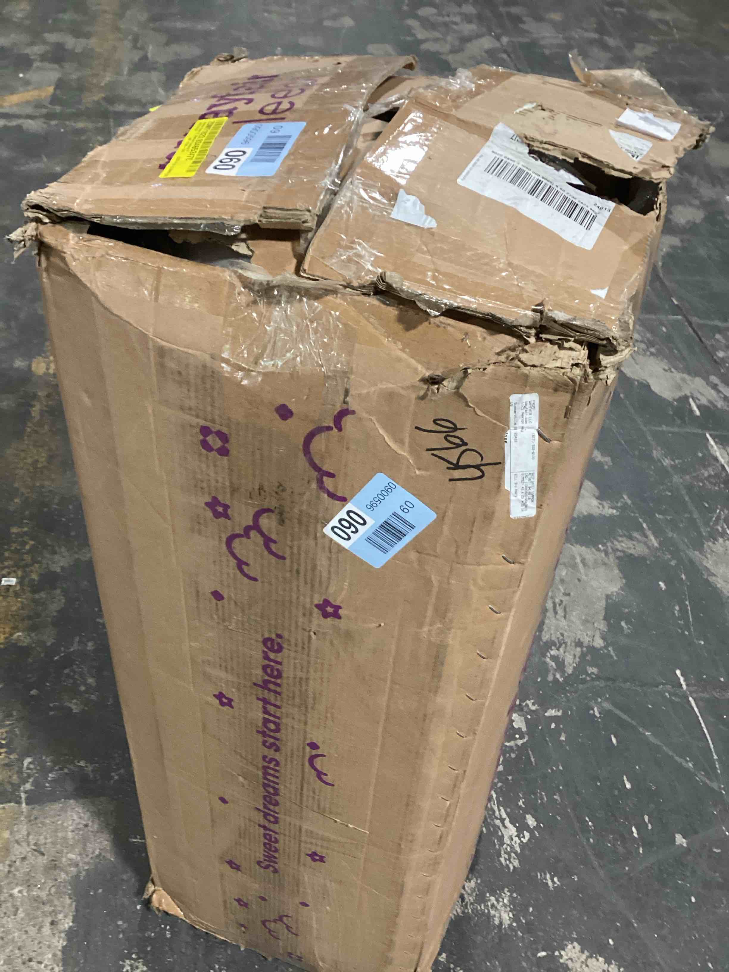 https://s3.amazonaws.com/lotting-images-prod/bidfta/YEL6386720_1714740162725.jpeg