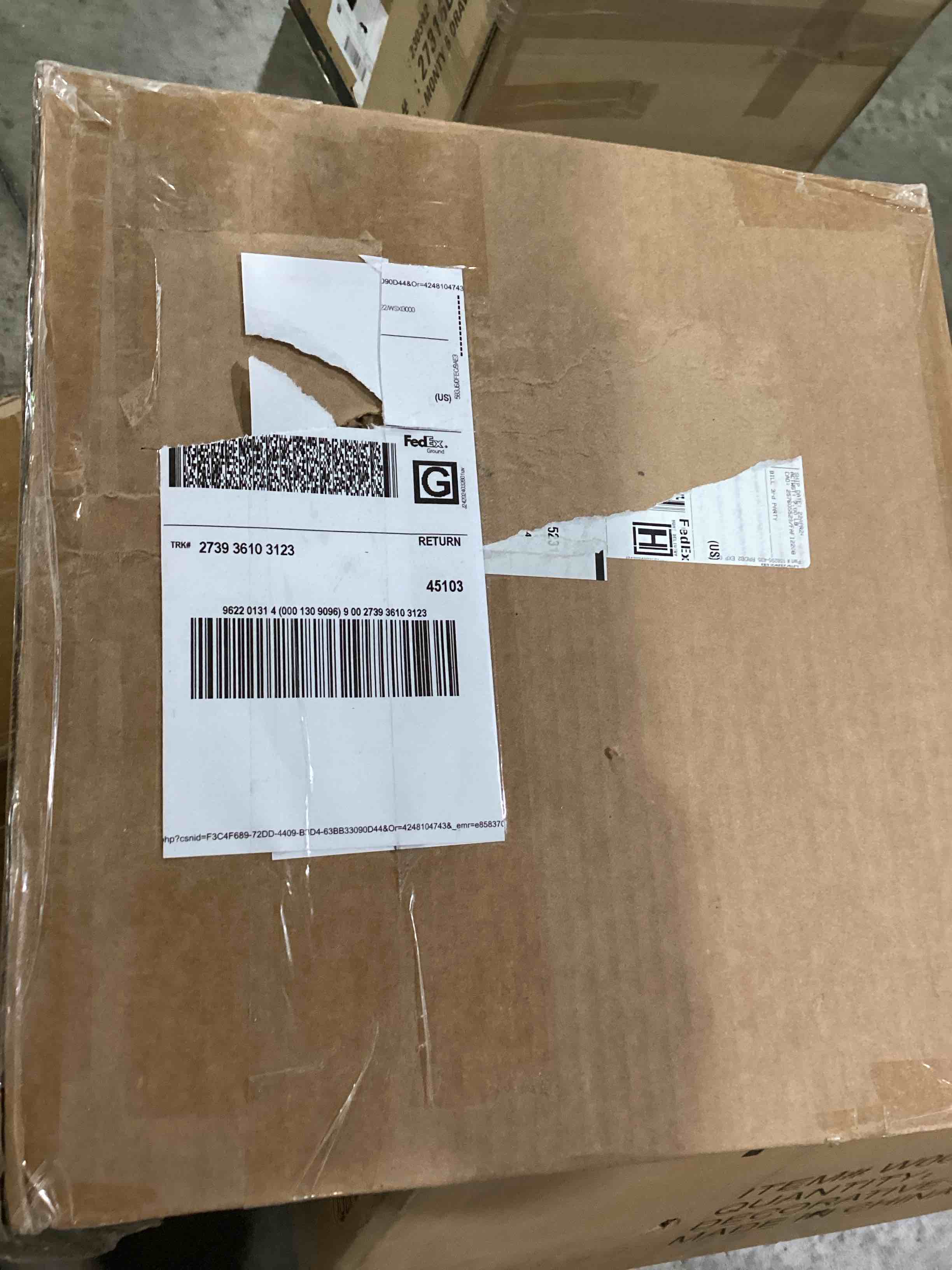 https://s3.amazonaws.com/lotting-images-prod/bidfta/YEL6387165_1715194276596.jpeg