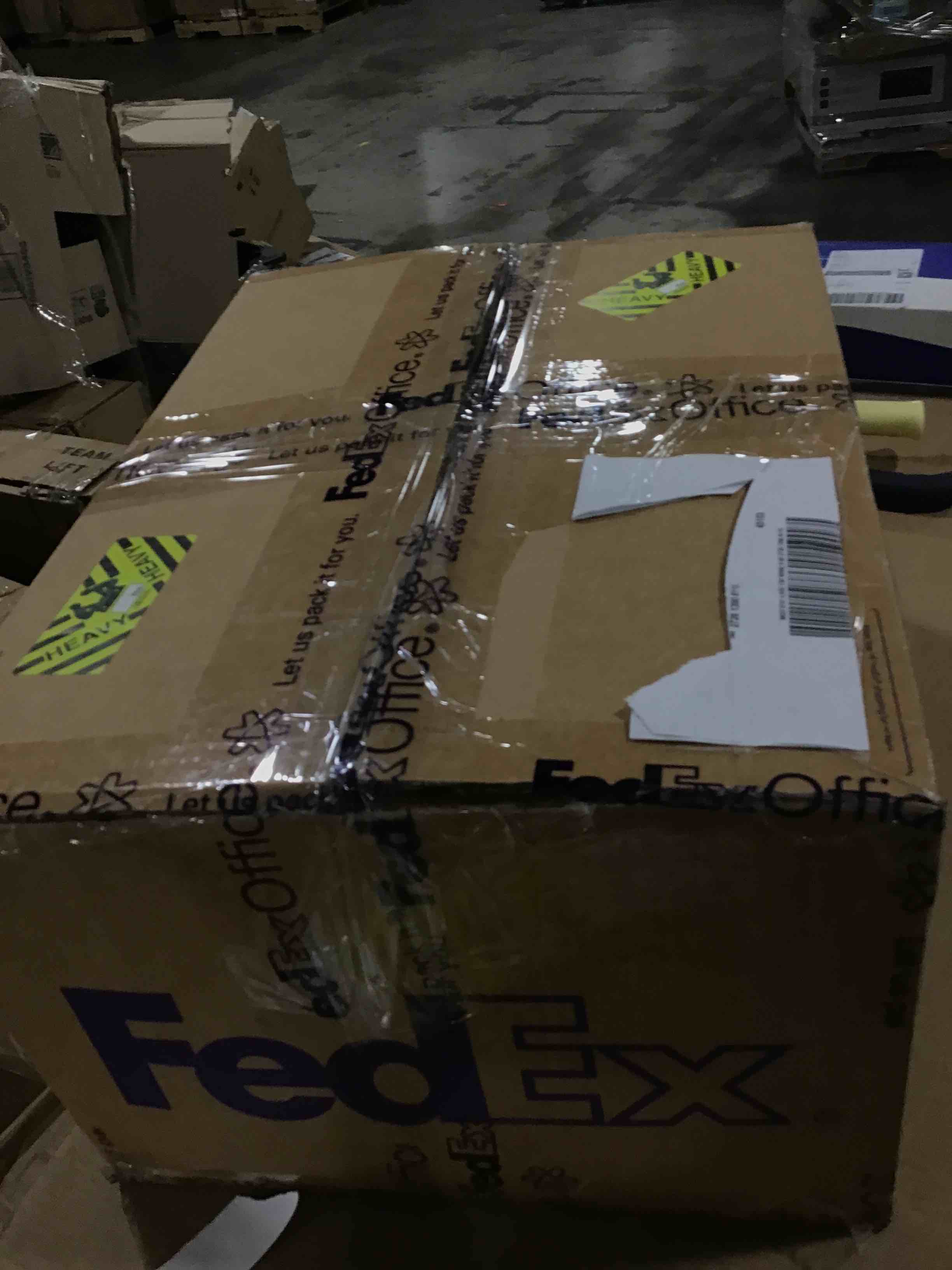 https://s3.amazonaws.com/lotting-images-prod/bidfta/YEL6387865_1714420349374.jpeg