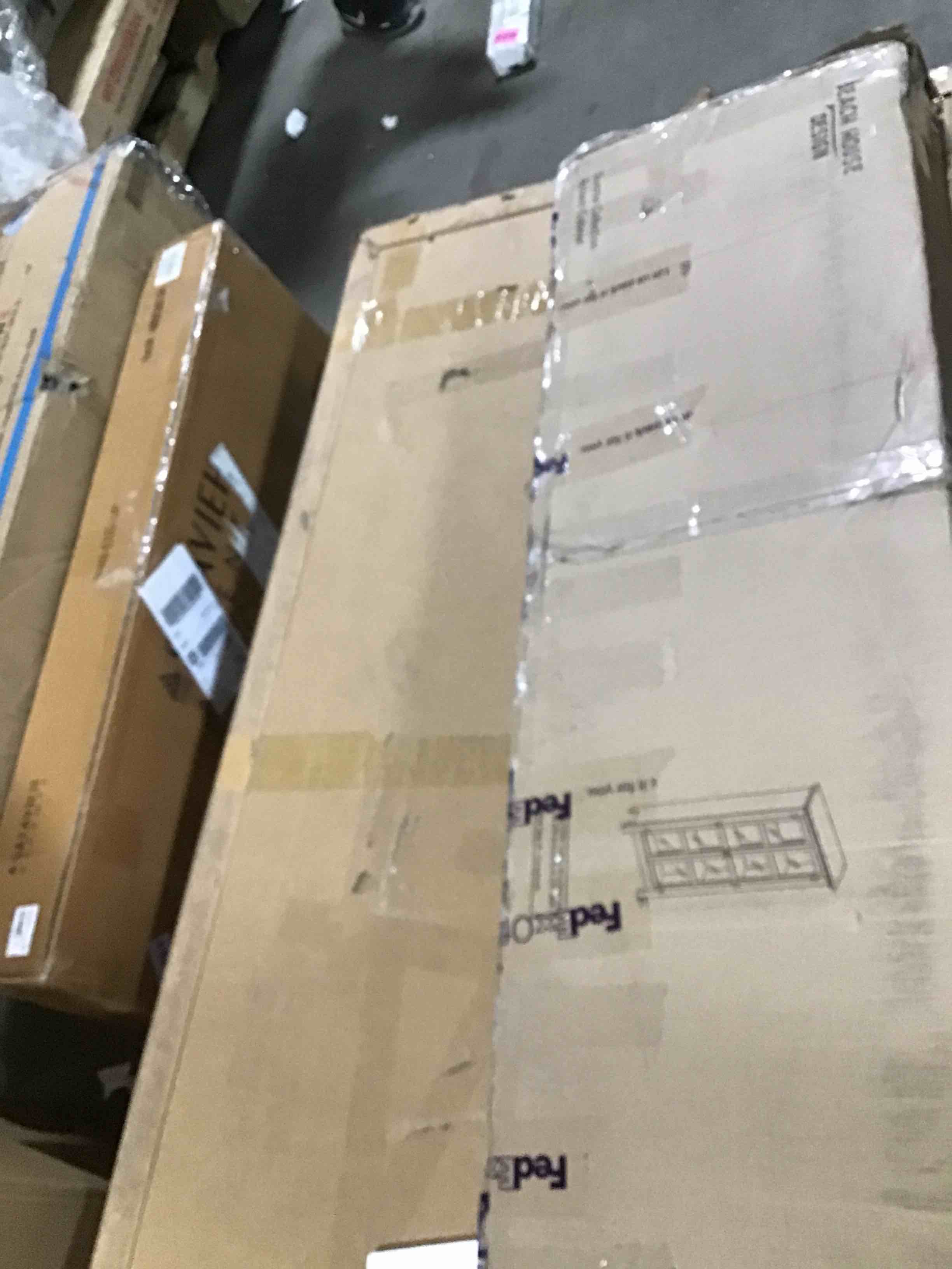 https://s3.amazonaws.com/lotting-images-prod/bidfta/YEL6389488_1713897213427.jpeg