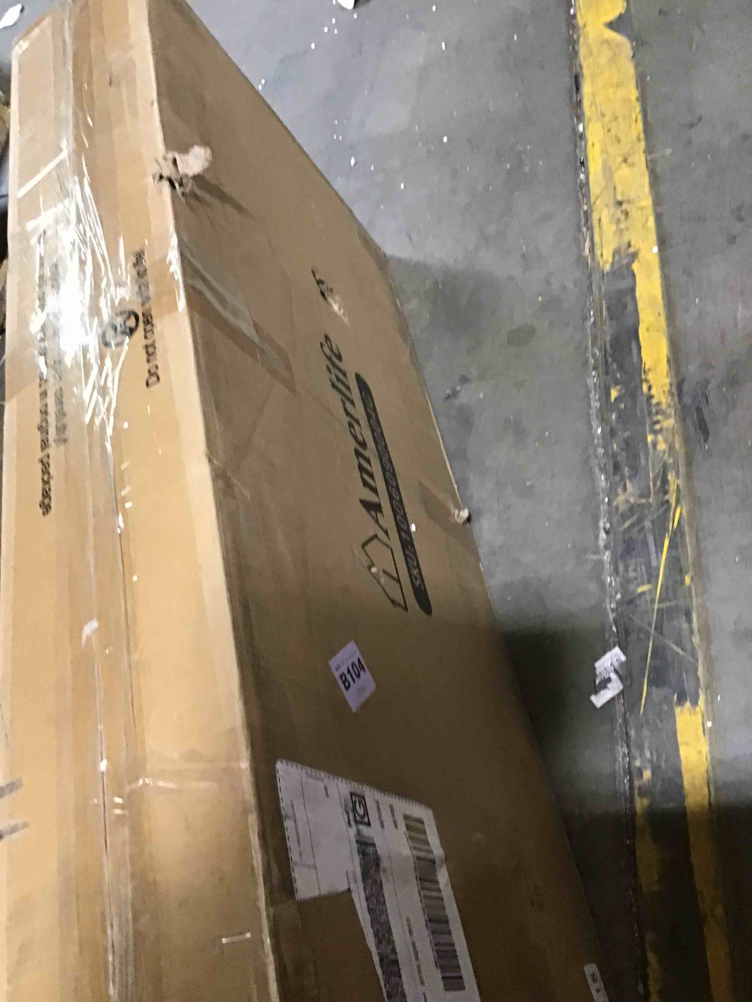 https://s3.amazonaws.com/lotting-images-prod/bidfta/YEL6389504_1713892955309.jpeg