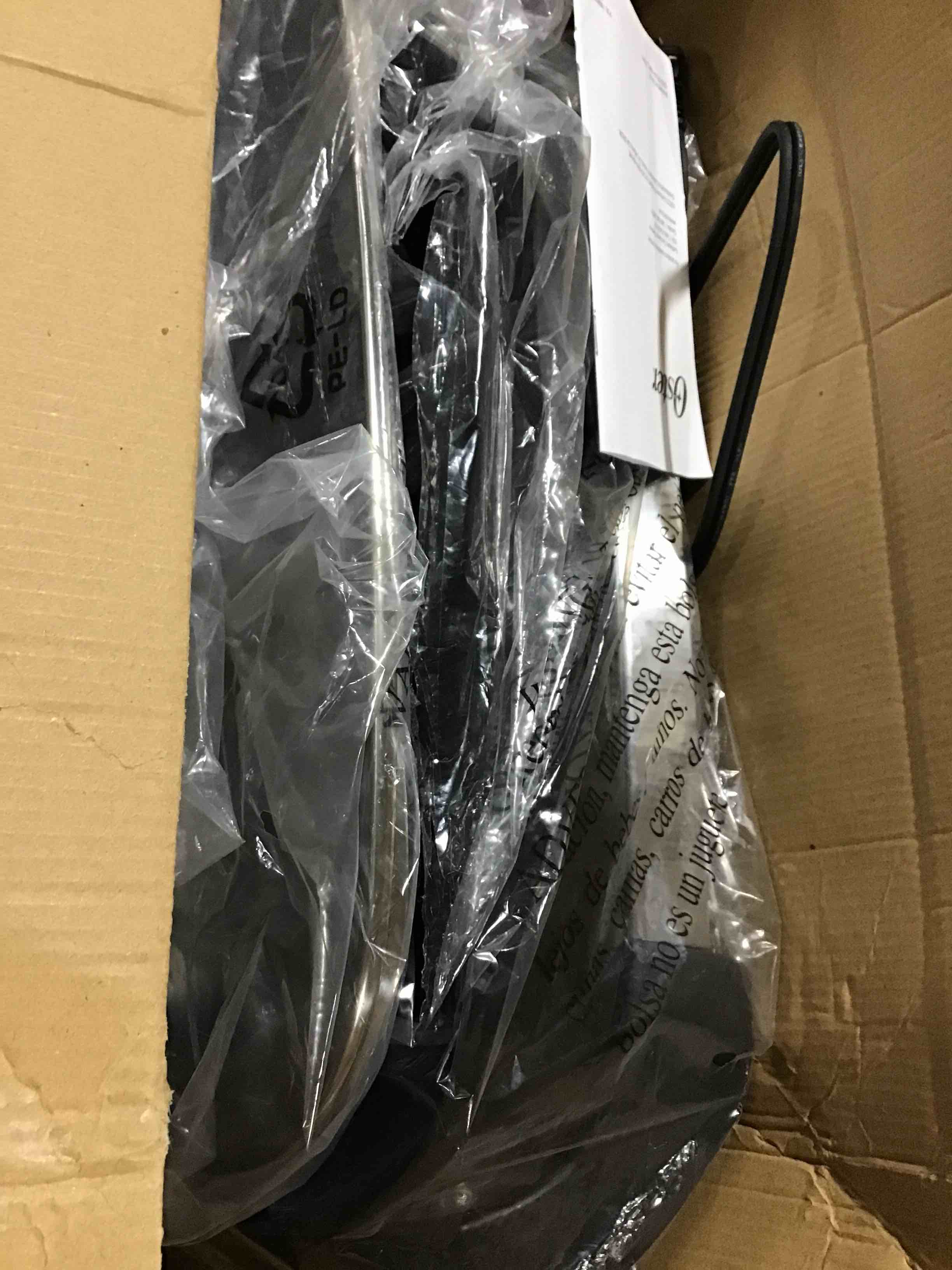 https://s3.amazonaws.com/lotting-images-prod/bidfta/YEL6390108_1714486885294.jpeg