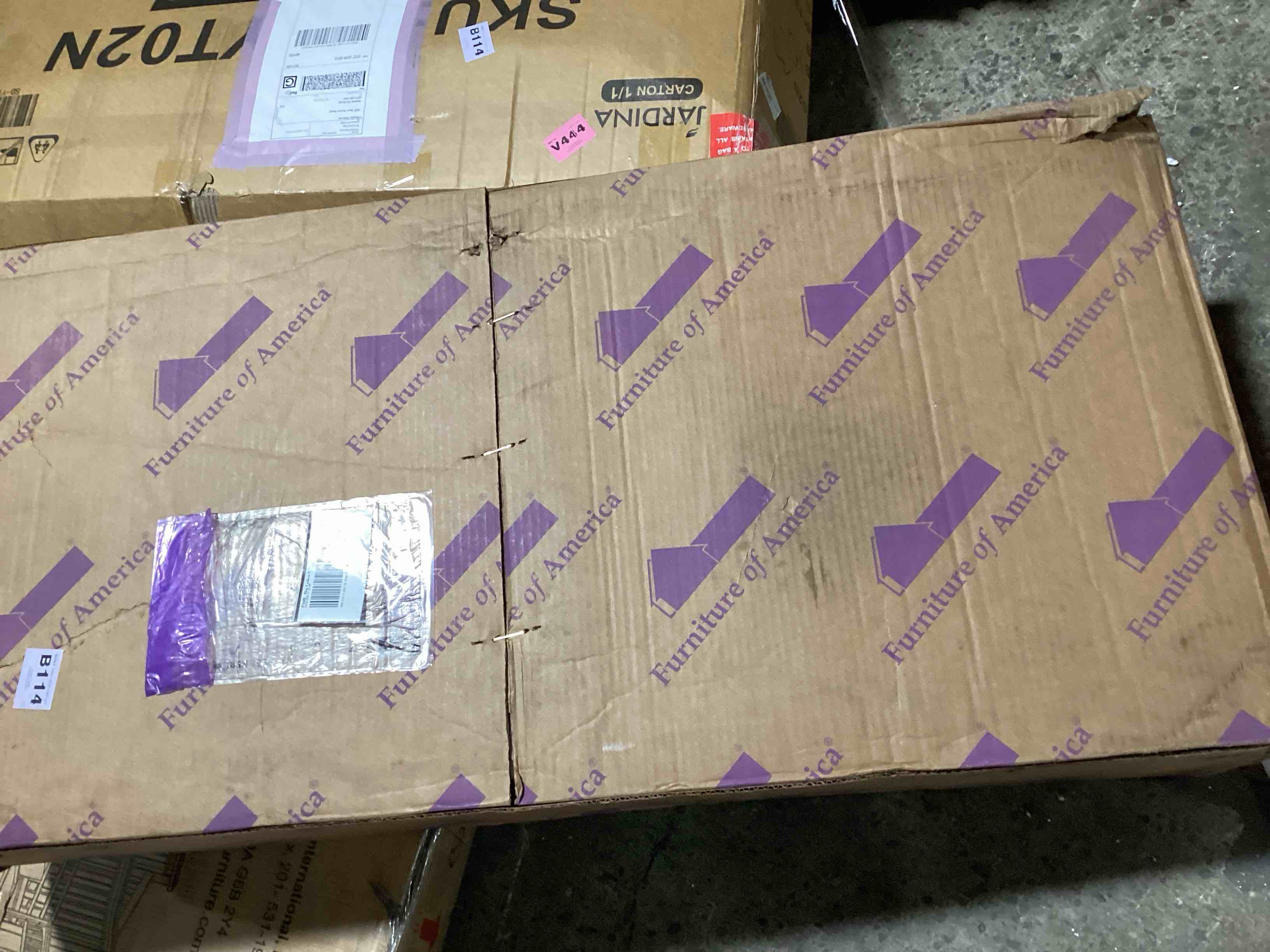 https://s3.amazonaws.com/lotting-images-prod/bidfta/YEL6390462_1713450224626.jpeg