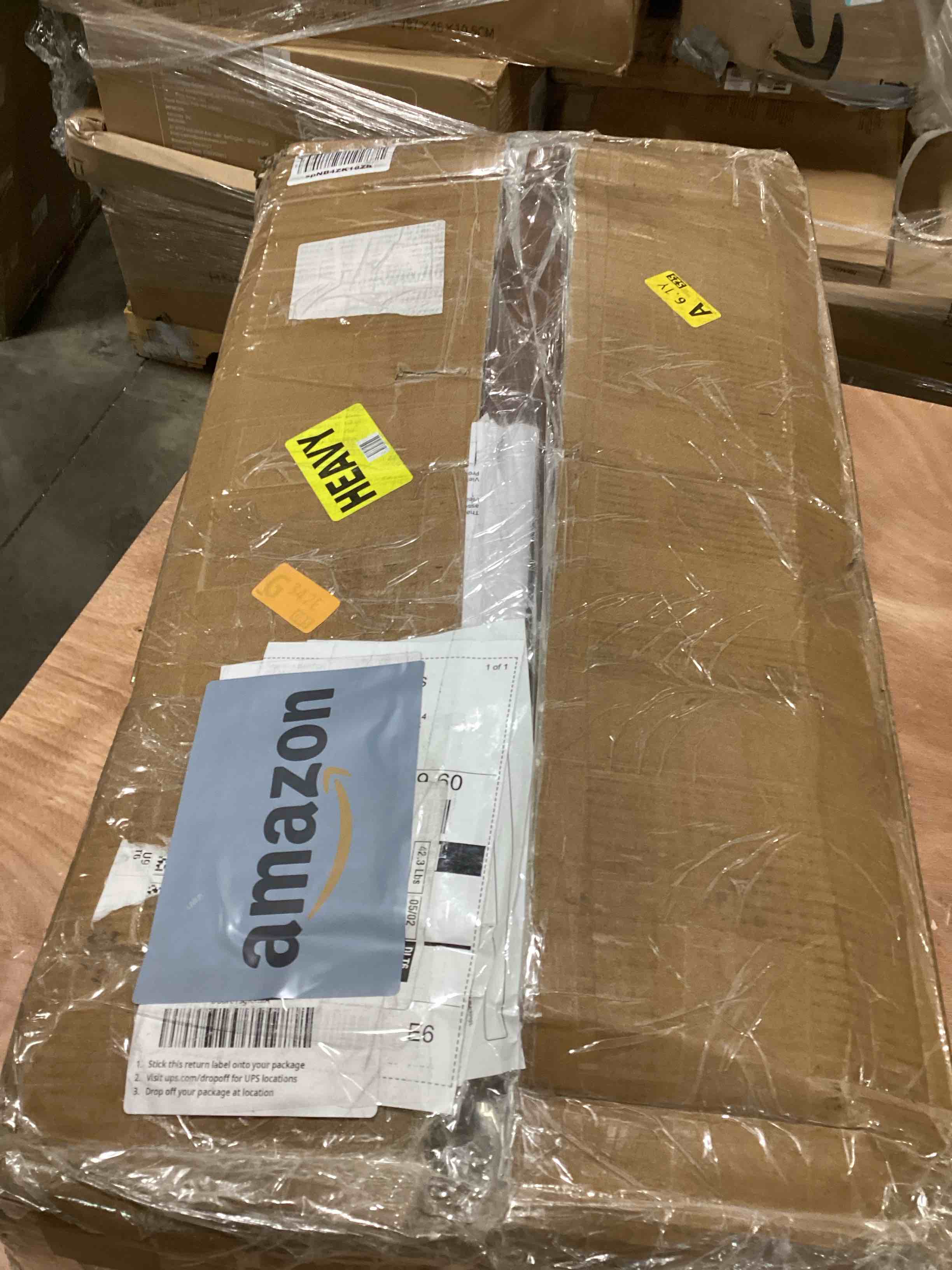 https://s3.amazonaws.com/lotting-images-prod/bidfta/YEL6391490_1715355707586.jpeg
