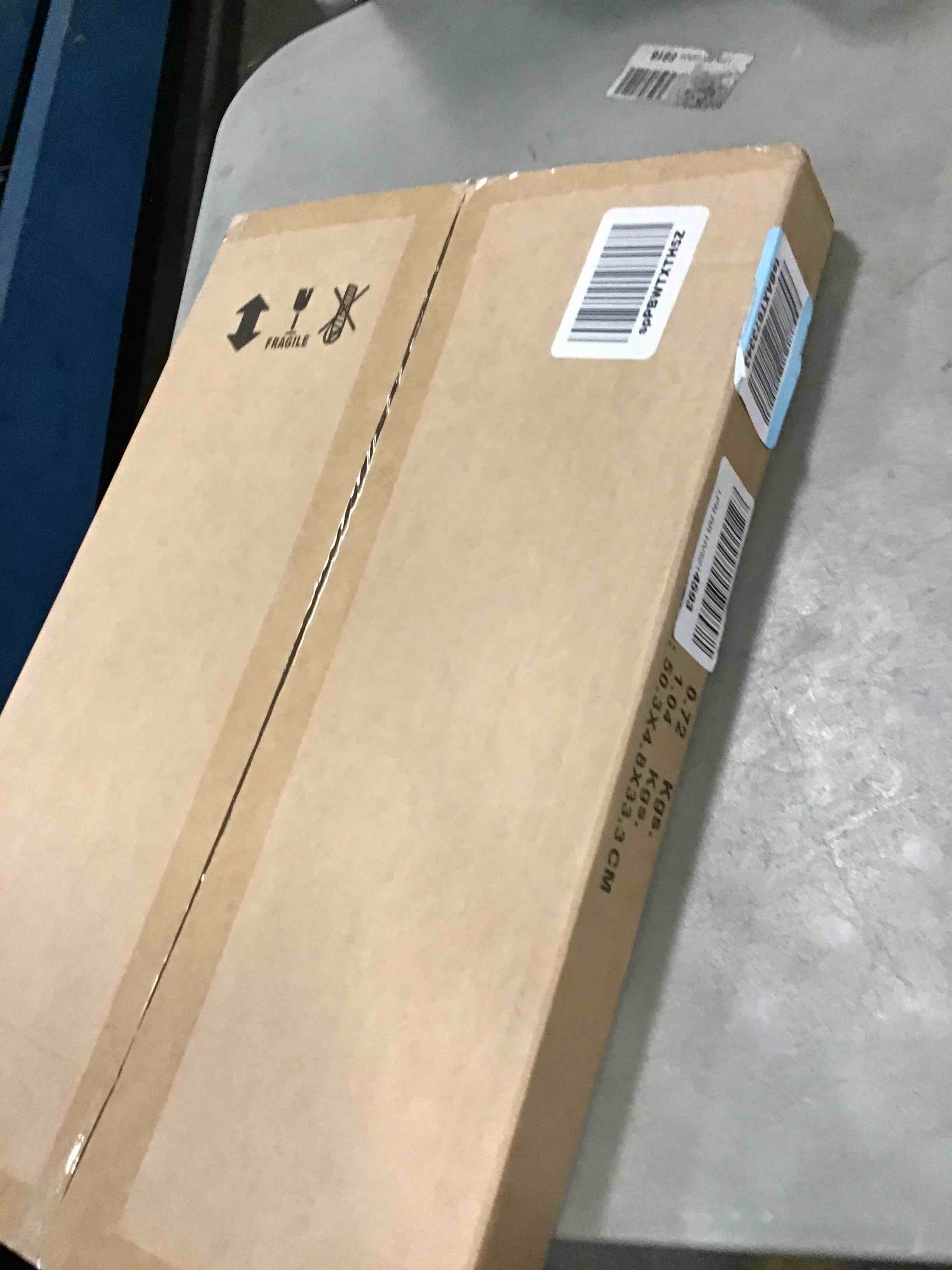 https://s3.amazonaws.com/lotting-images-prod/bidfta/YEL6392054_1715081333992.jpeg
