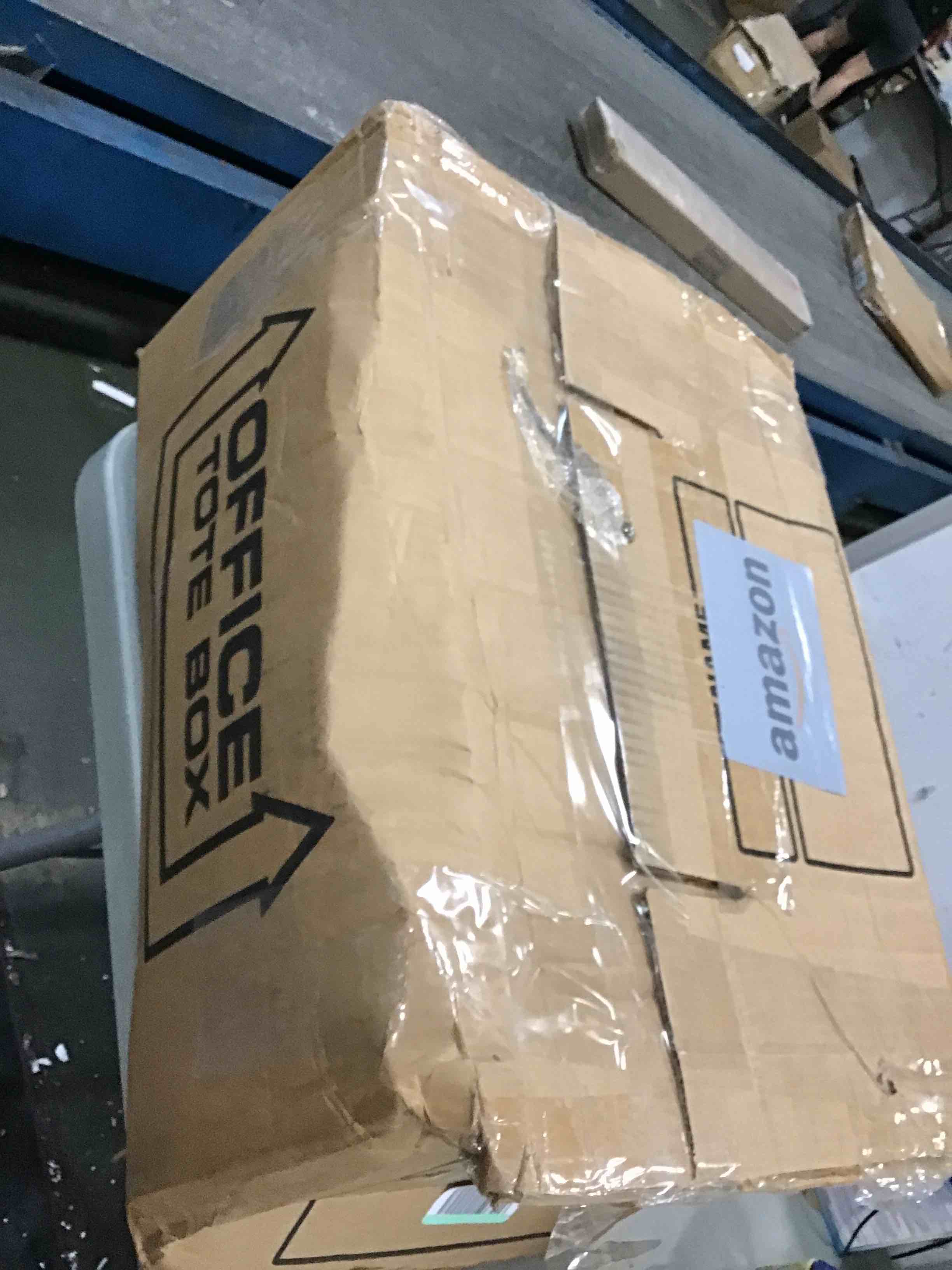 https://s3.amazonaws.com/lotting-images-prod/bidfta/YEL6392378_1715104333464.jpeg