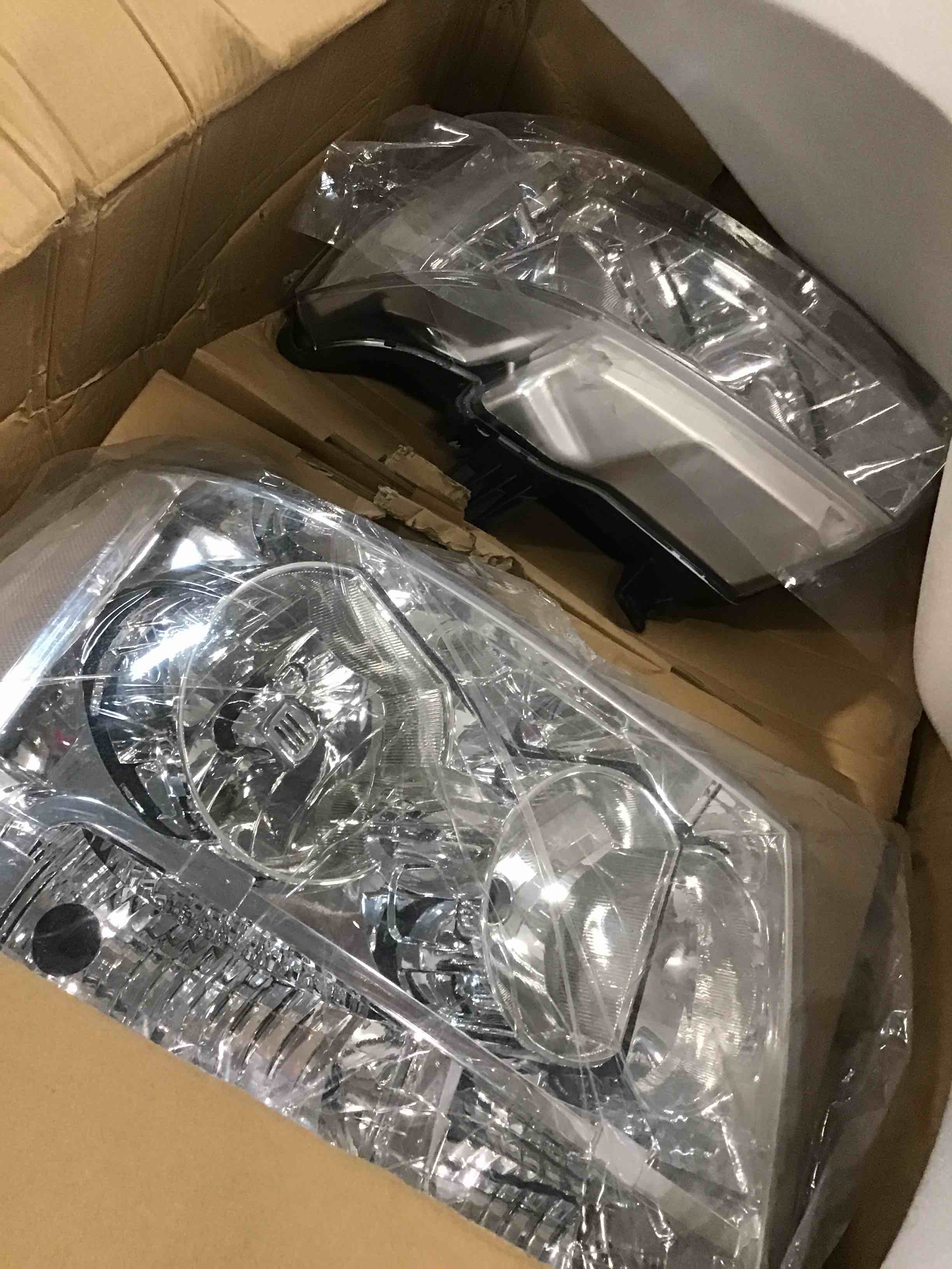 https://s3.amazonaws.com/lotting-images-prod/bidfta/YEL6392388_1715104983628.jpeg