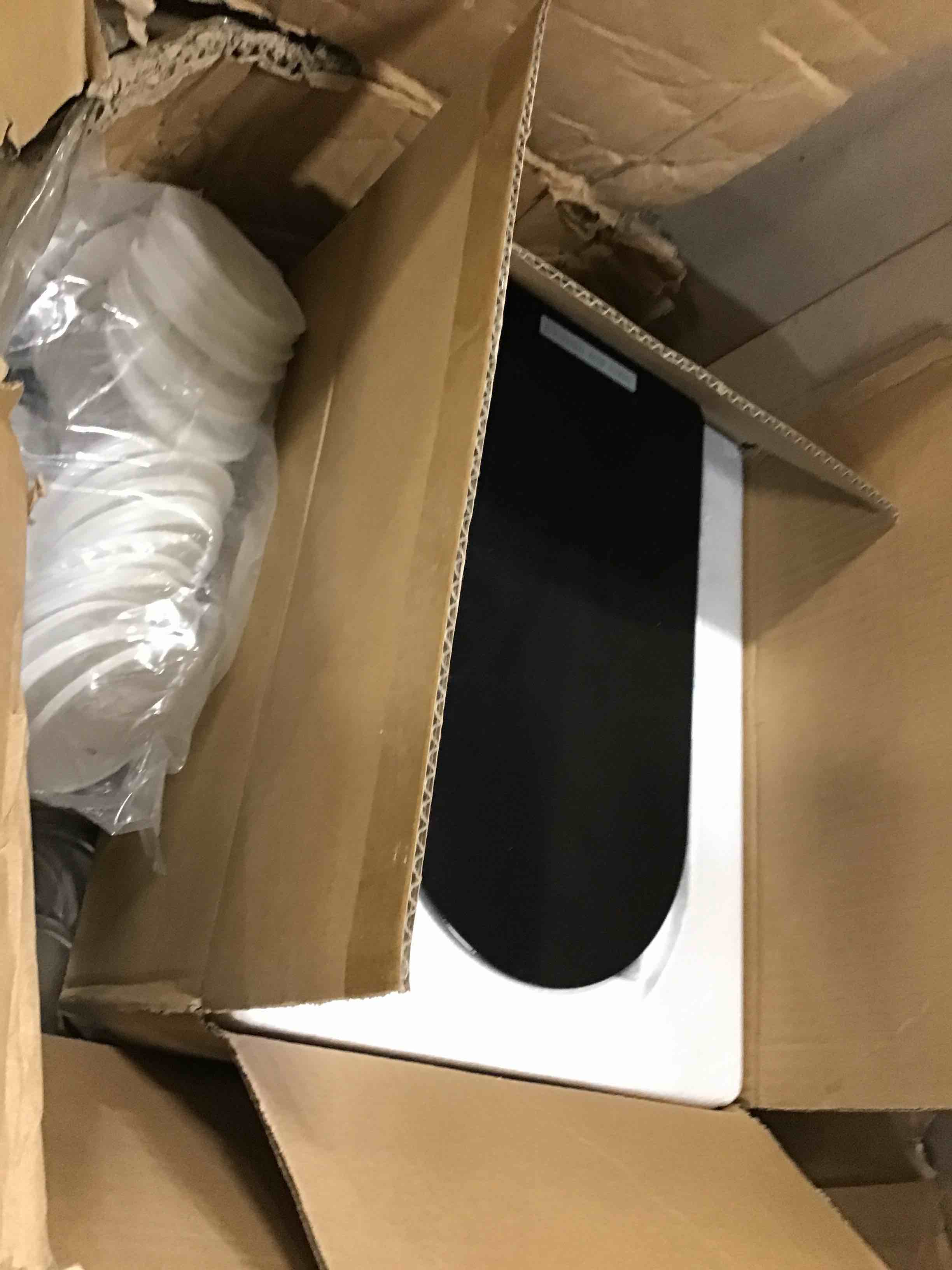 https://s3.amazonaws.com/lotting-images-prod/bidfta/YEL6392989_1715185476231.jpeg