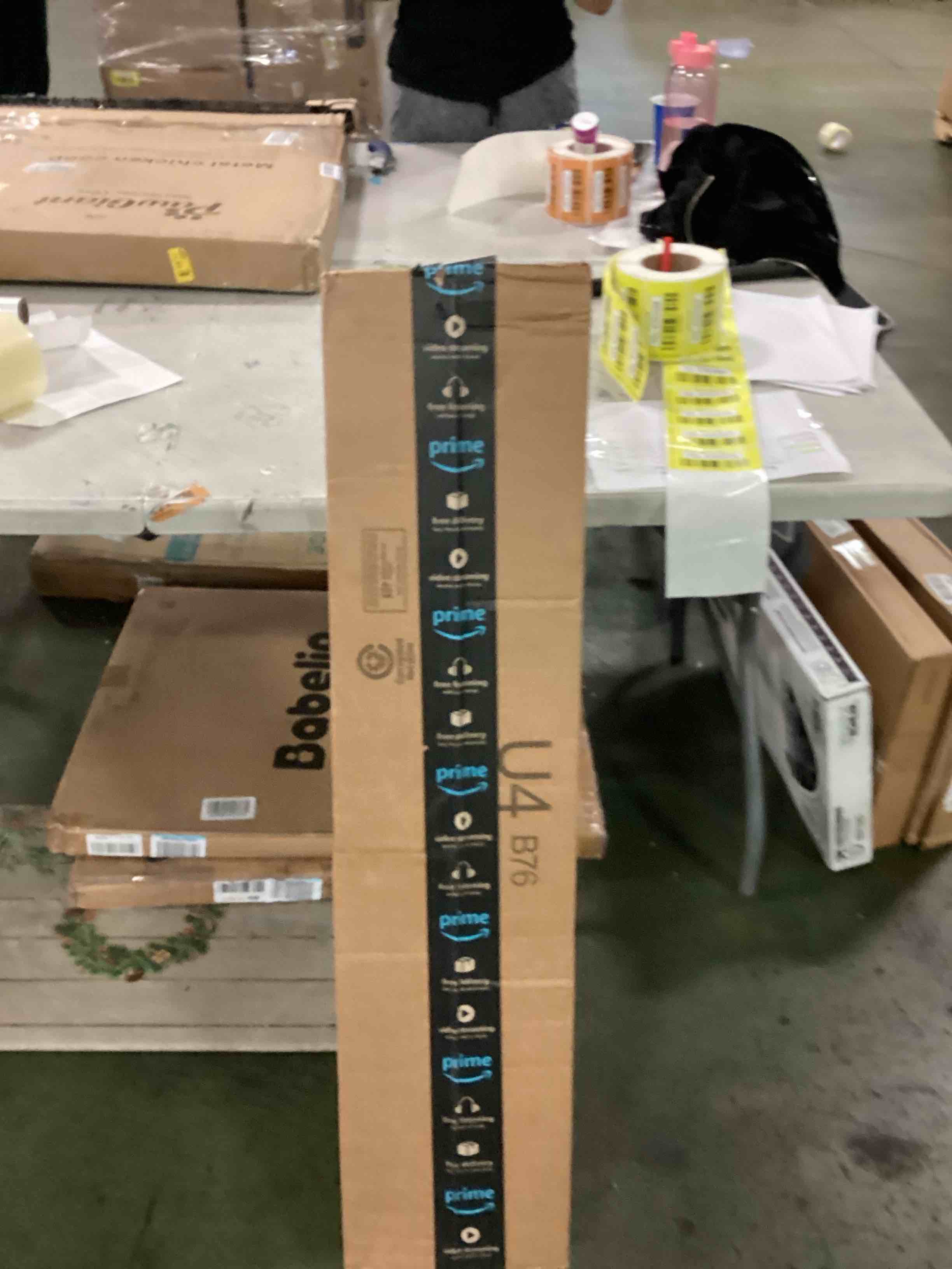 https://s3.amazonaws.com/lotting-images-prod/bidfta/YEL6393576_1715281195330.jpeg