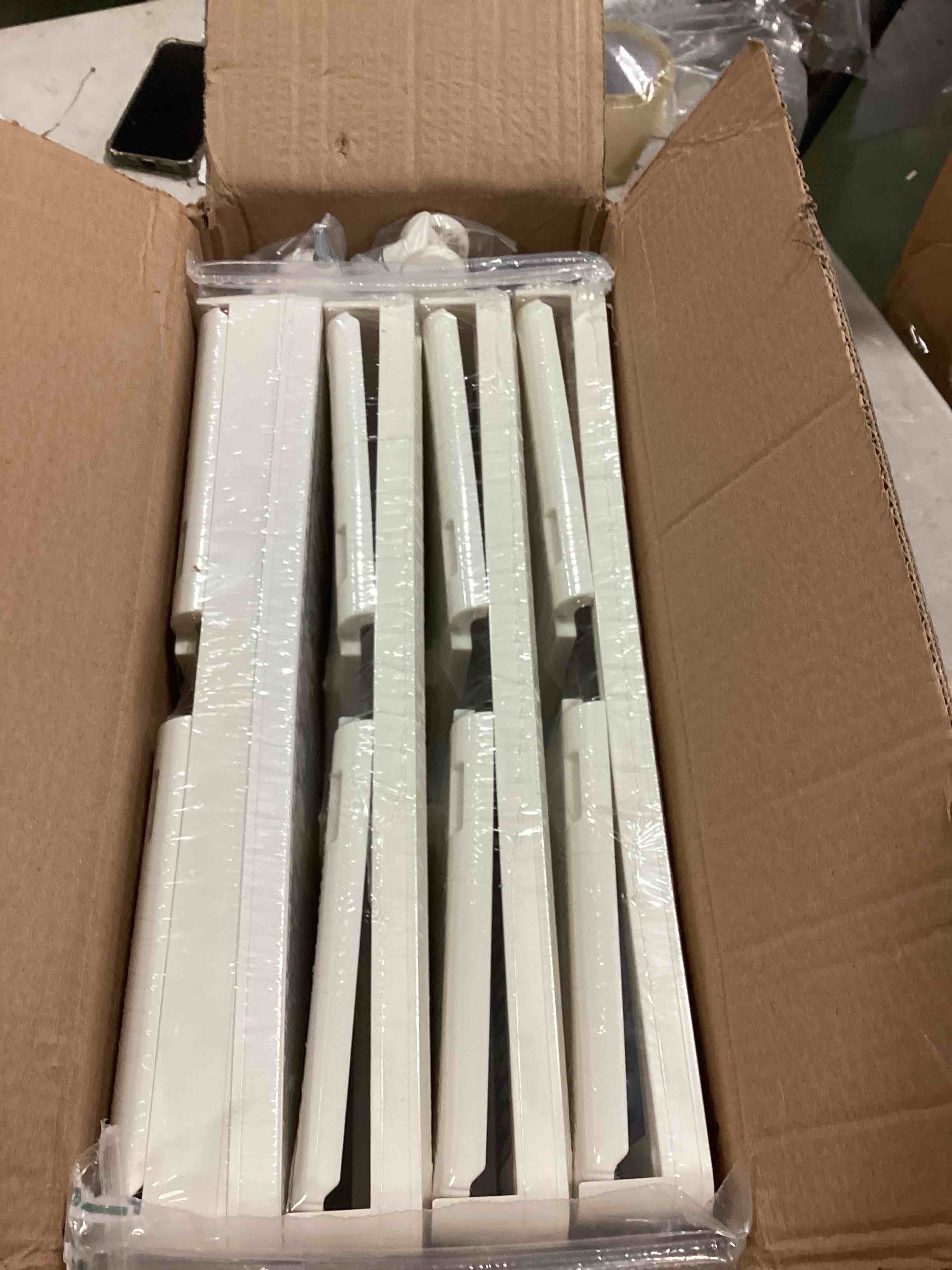 https://s3.amazonaws.com/lotting-images-prod/bidfta/YEL6394201_1716209635309.jpeg