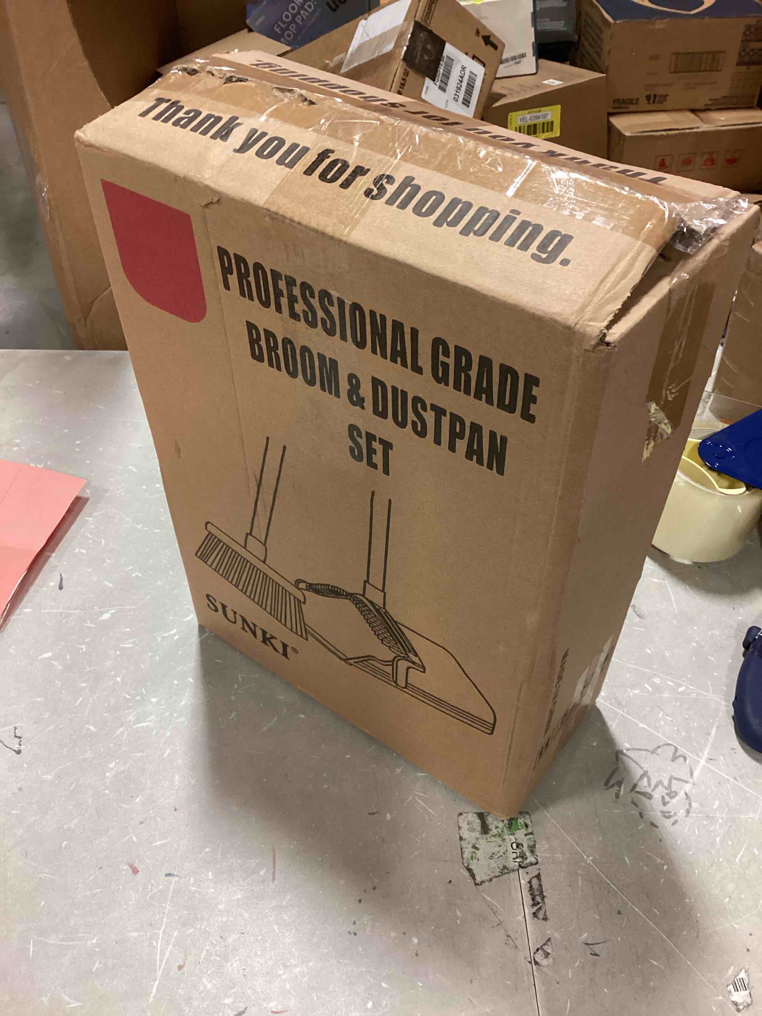 https://s3.amazonaws.com/lotting-images-prod/bidfta/YEL6394210_1716210230695.jpeg