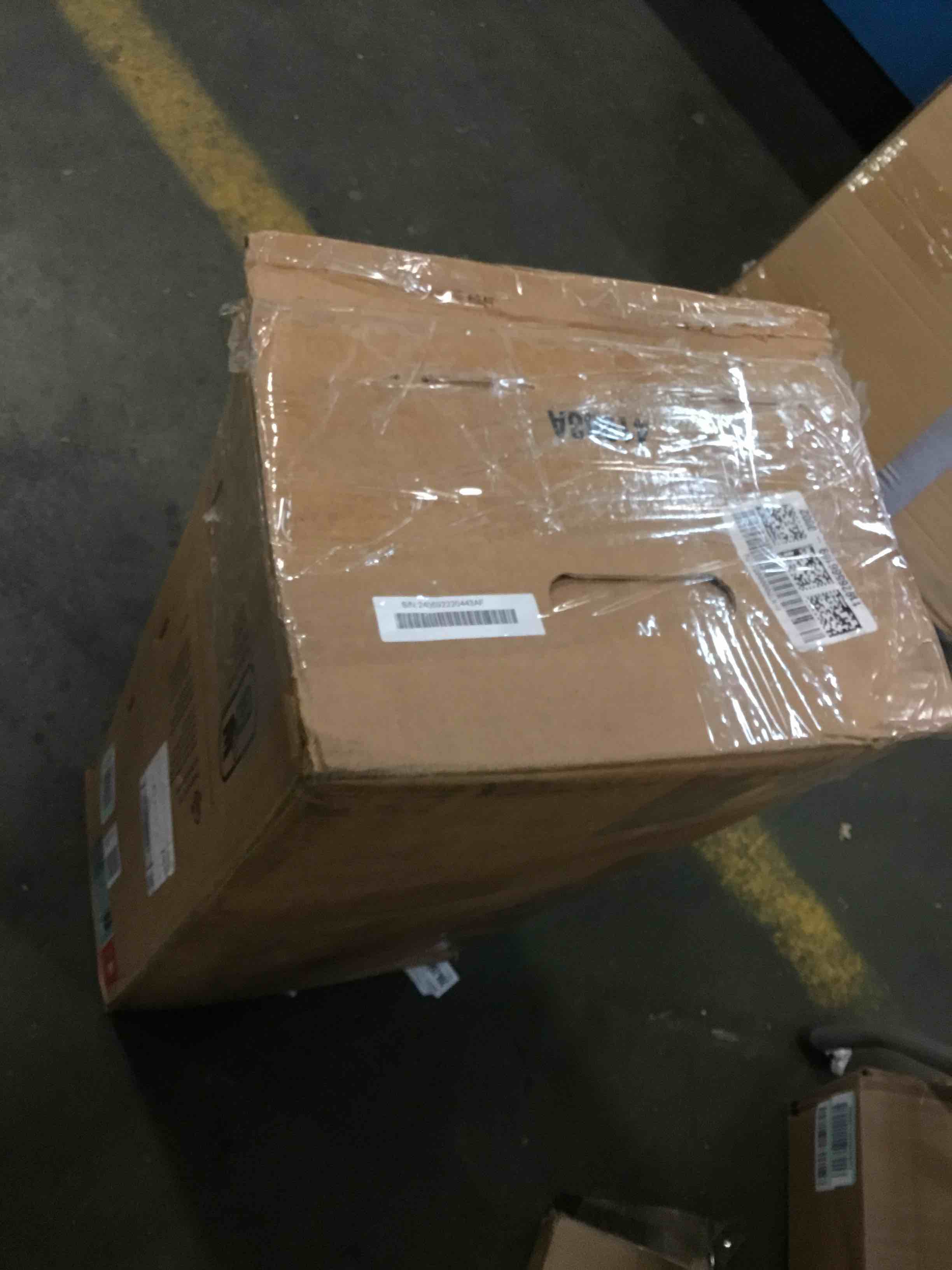 https://s3.amazonaws.com/lotting-images-prod/bidfta/YEL6394496_1716400476437.jpeg