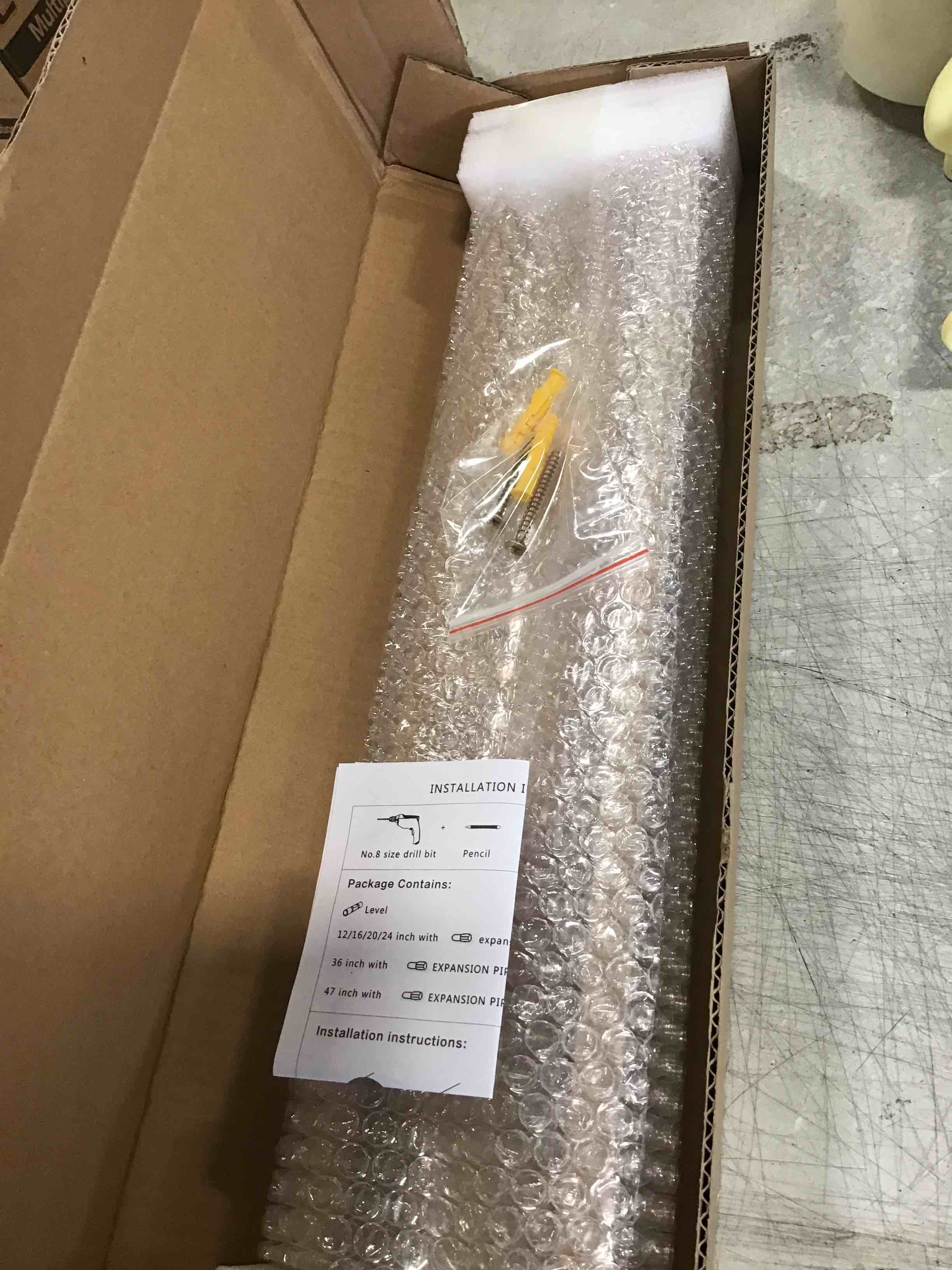 https://s3.amazonaws.com/lotting-images-prod/bidfta/YEL6396029_1715964078147.jpeg