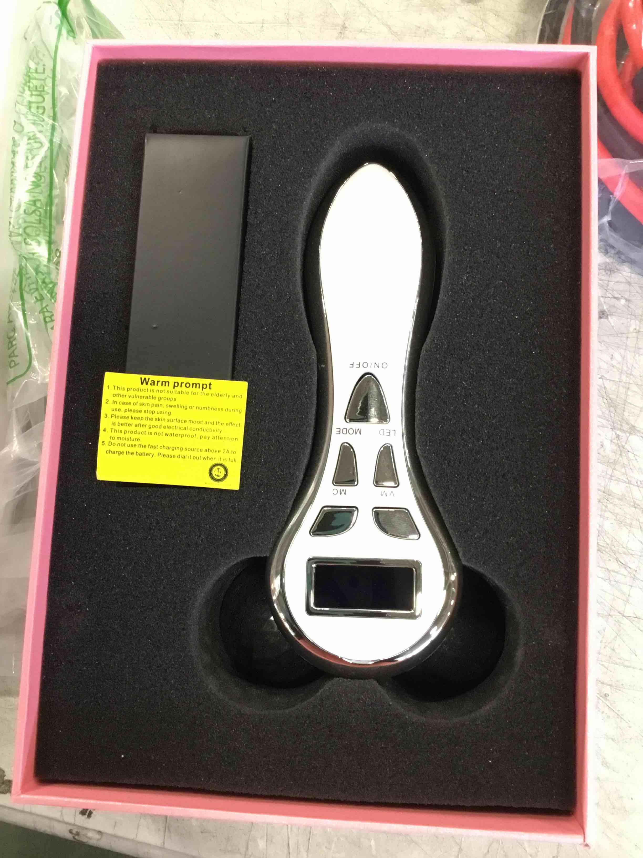 https://s3.amazonaws.com/lotting-images-prod/bidfta/YEL6396318_1716044977409.jpeg