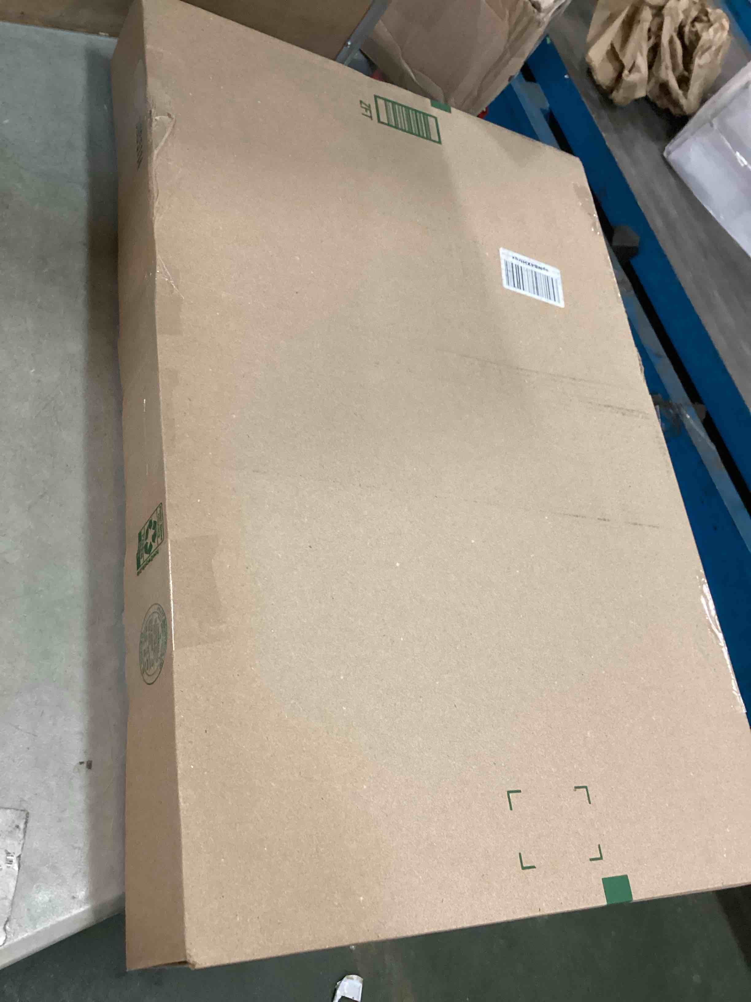 https://s3.amazonaws.com/lotting-images-prod/bidfta/YEL6398281_1715429862233.jpeg