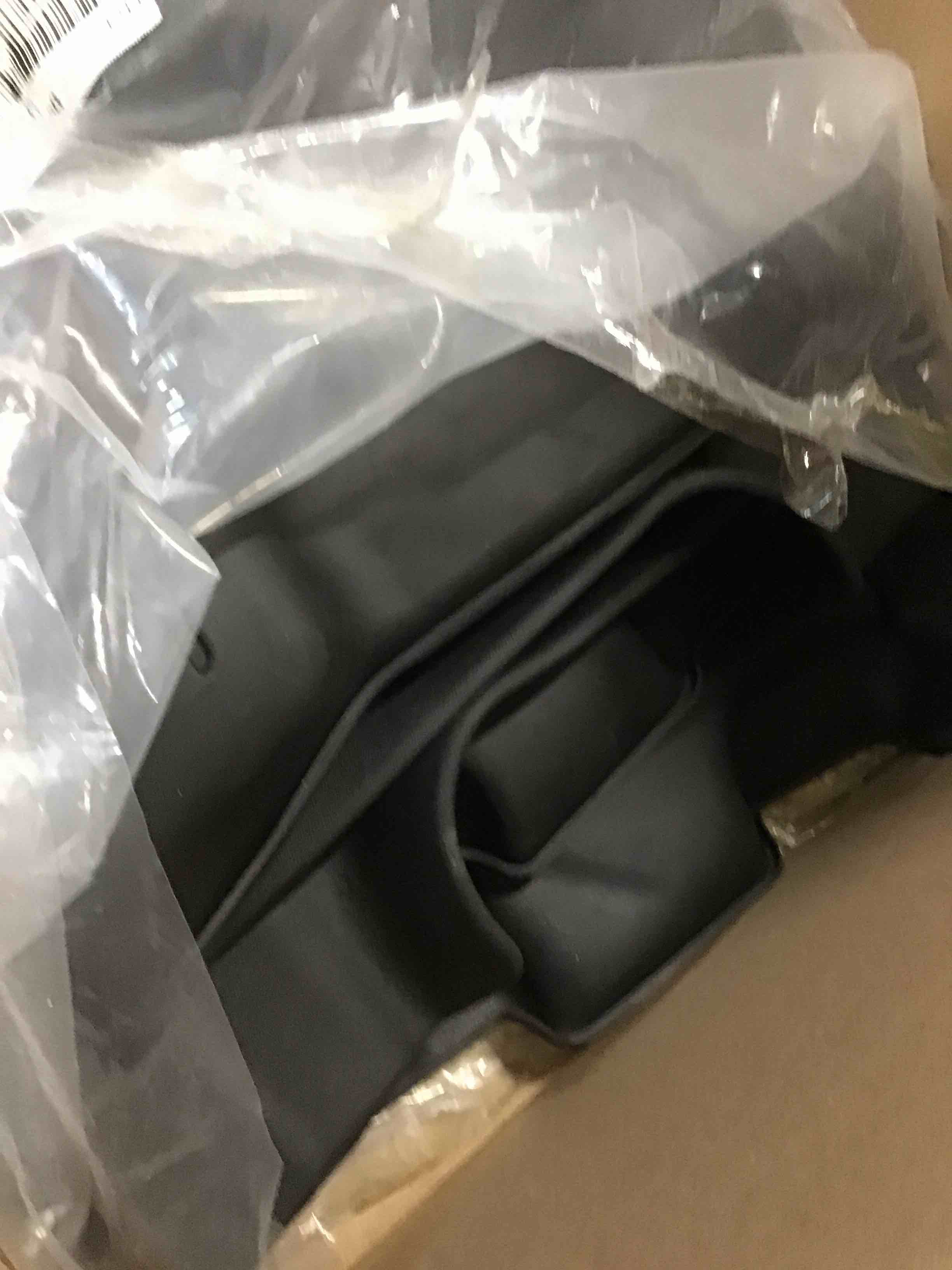 https://s3.amazonaws.com/lotting-images-prod/bidfta/YEL6399979_1715598377144.jpeg