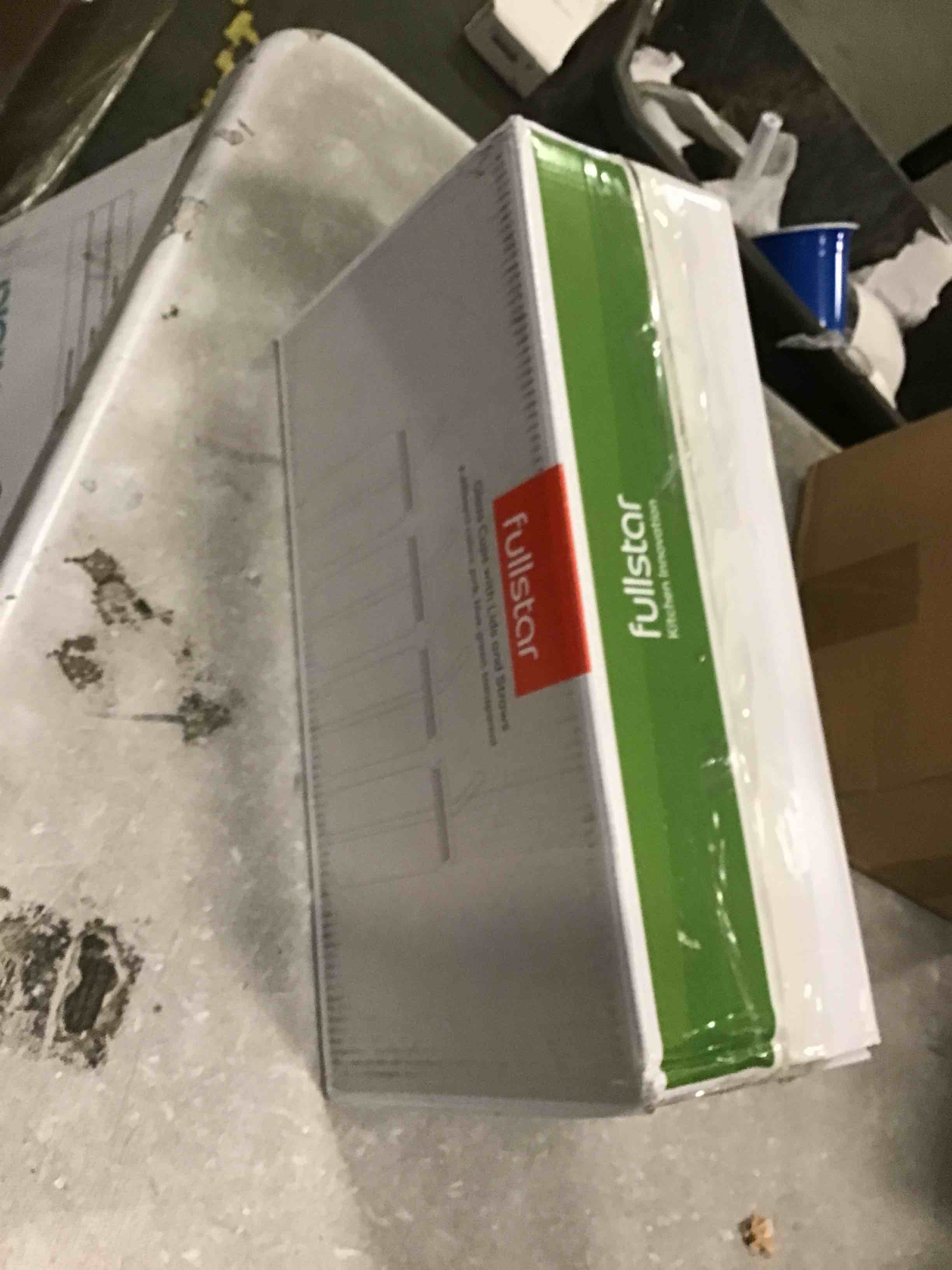 https://s3.amazonaws.com/lotting-images-prod/bidfta/YEL6400406_1715686824212.jpeg