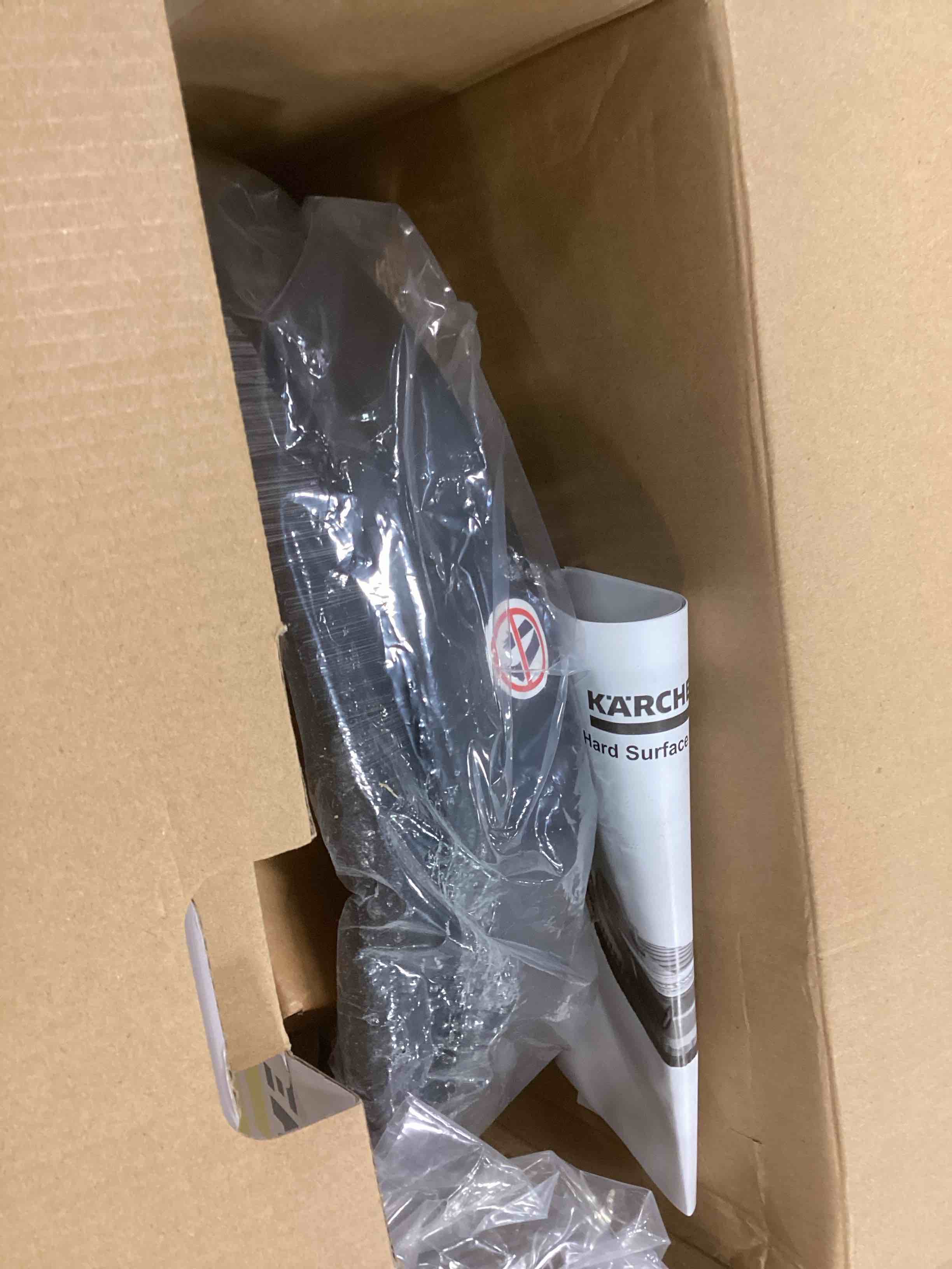 https://s3.amazonaws.com/lotting-images-prod/bidfta/YEL6401006_1715081046479.jpeg
