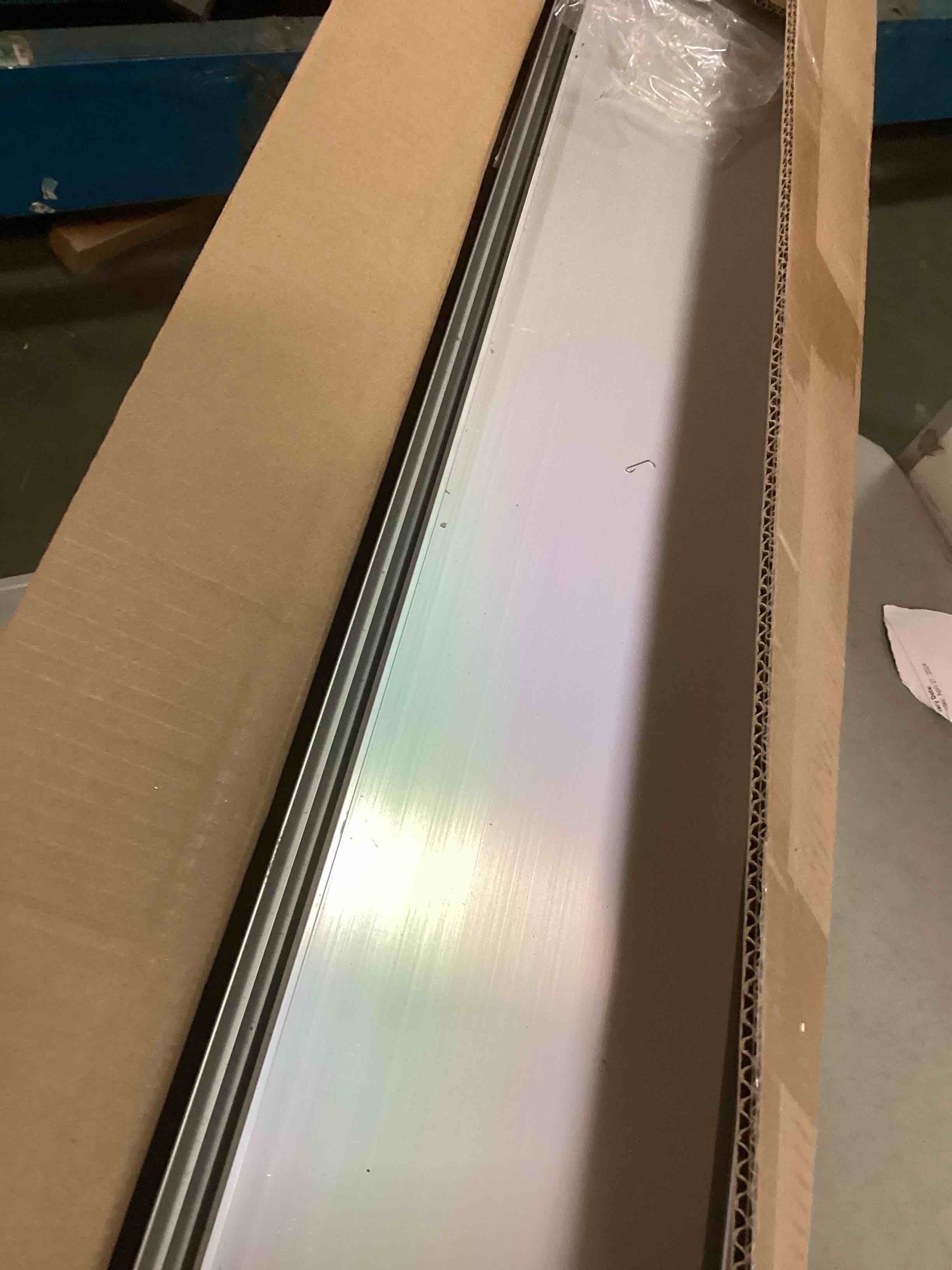 https://s3.amazonaws.com/lotting-images-prod/bidfta/YEL6401524_1715343828050.jpeg