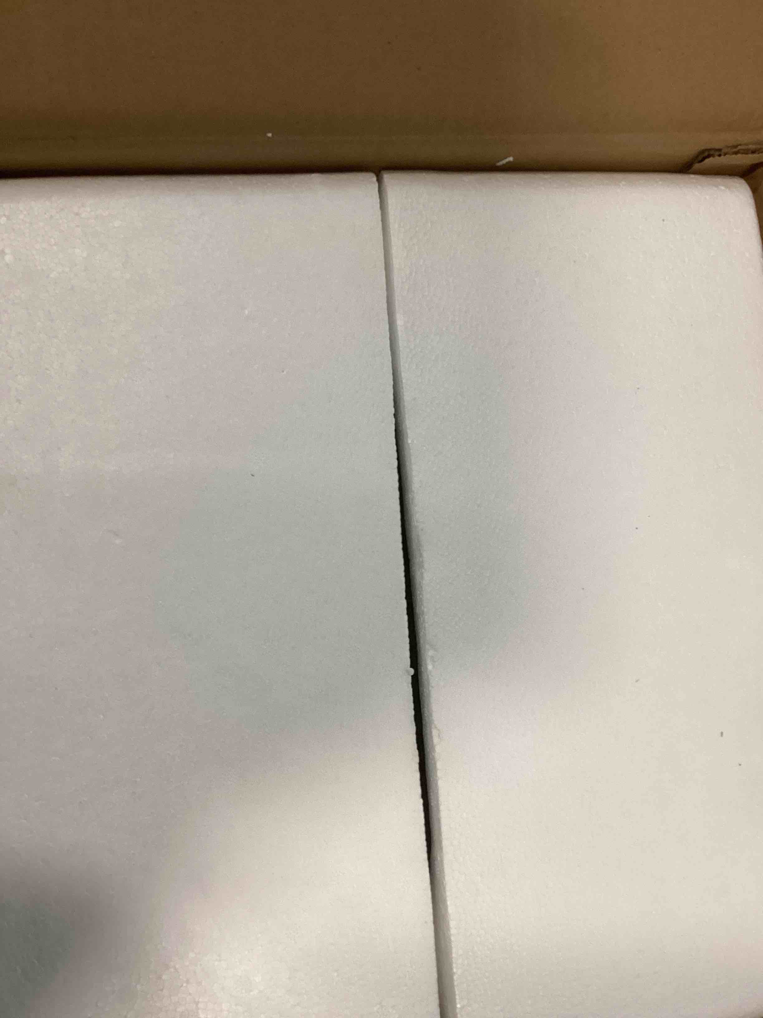https://s3.amazonaws.com/lotting-images-prod/bidfta/YEL6401826_1715431719305.jpeg