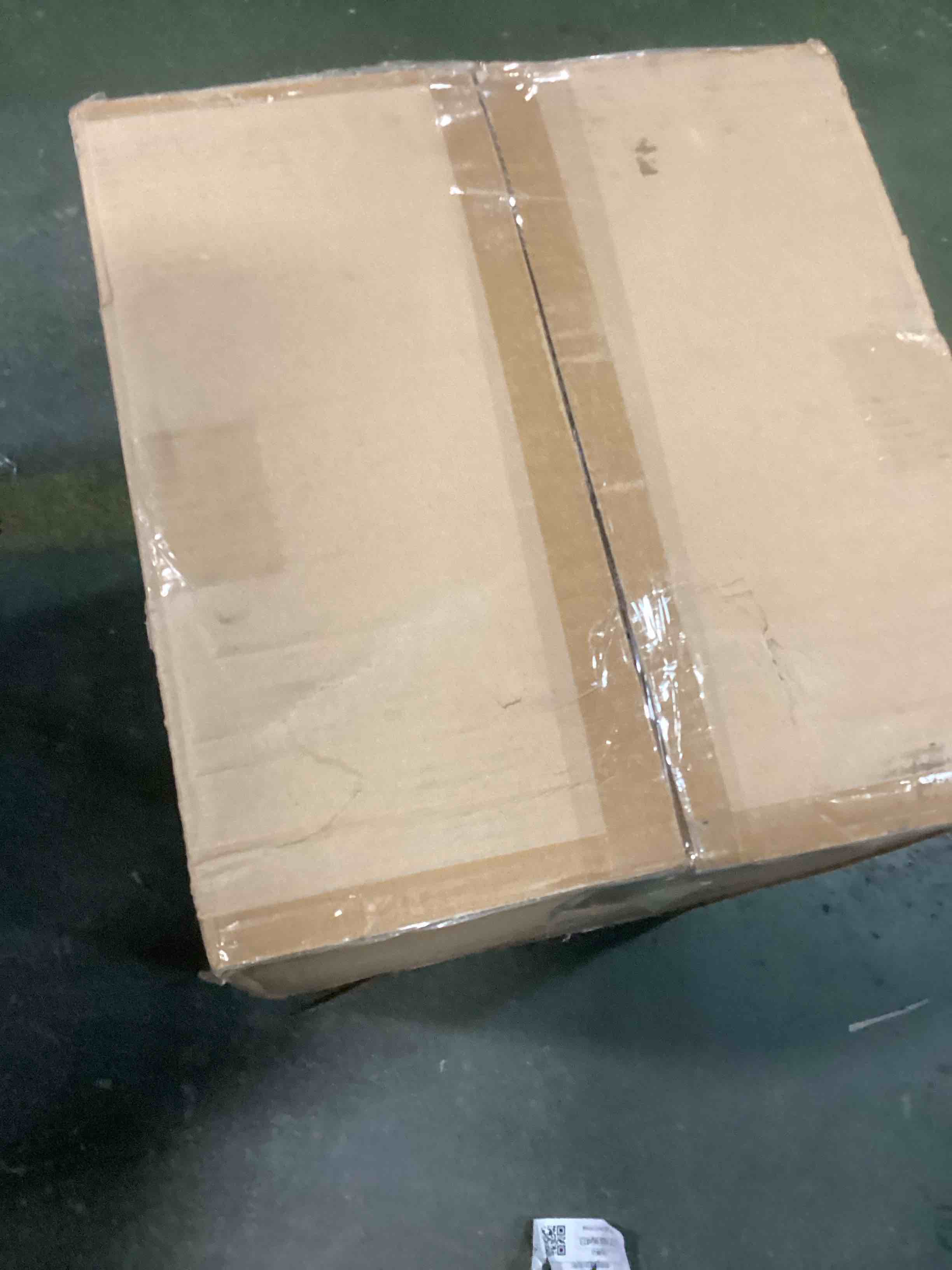 https://s3.amazonaws.com/lotting-images-prod/bidfta/YEL6401826_1715431757340.jpeg