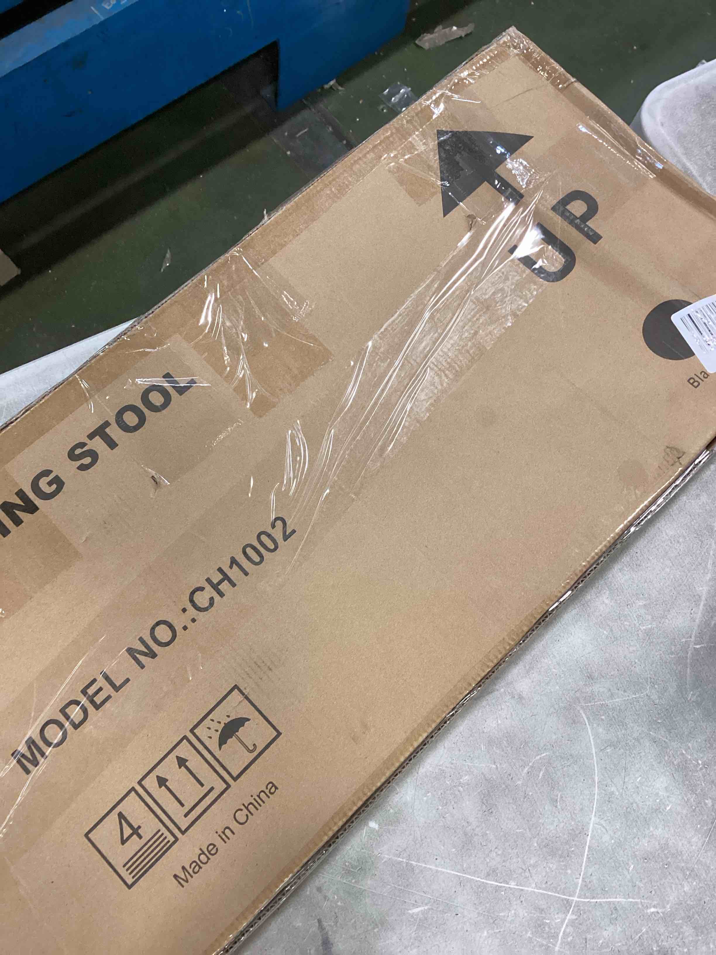 https://s3.amazonaws.com/lotting-images-prod/bidfta/YEL6403354_1715371337293.jpeg